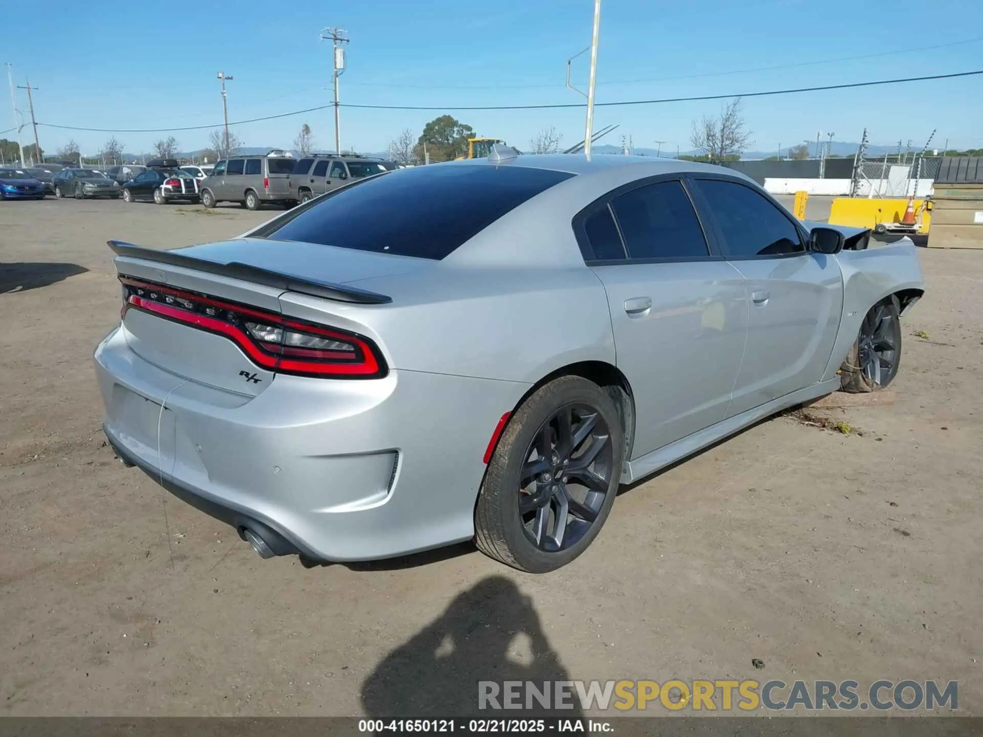 4 Photograph of a damaged car 2C3CDXCT9KH639027 DODGE CHARGER 2019
