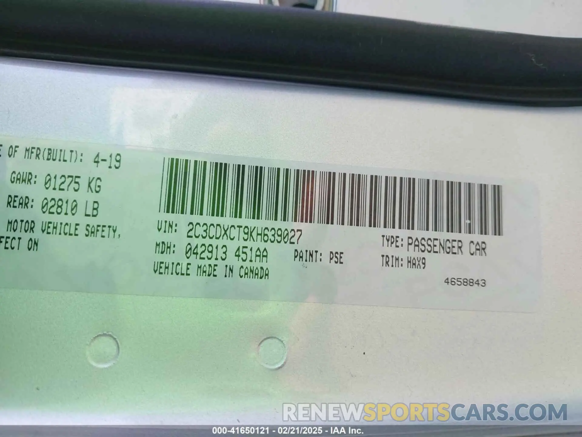 9 Photograph of a damaged car 2C3CDXCT9KH639027 DODGE CHARGER 2019
