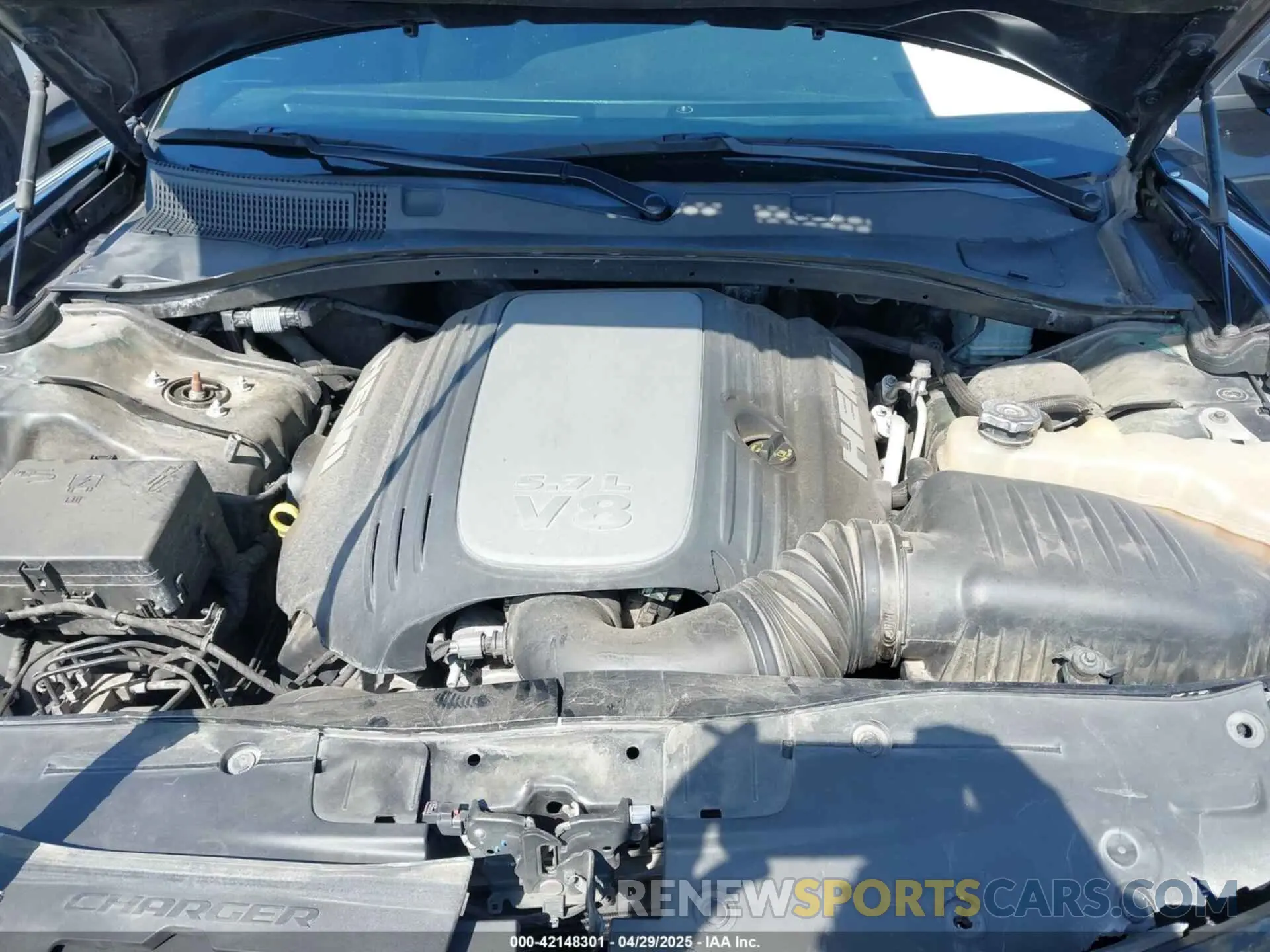 10 Photograph of a damaged car 2C3CDXCTXKH598035 DODGE CHARGER 2019