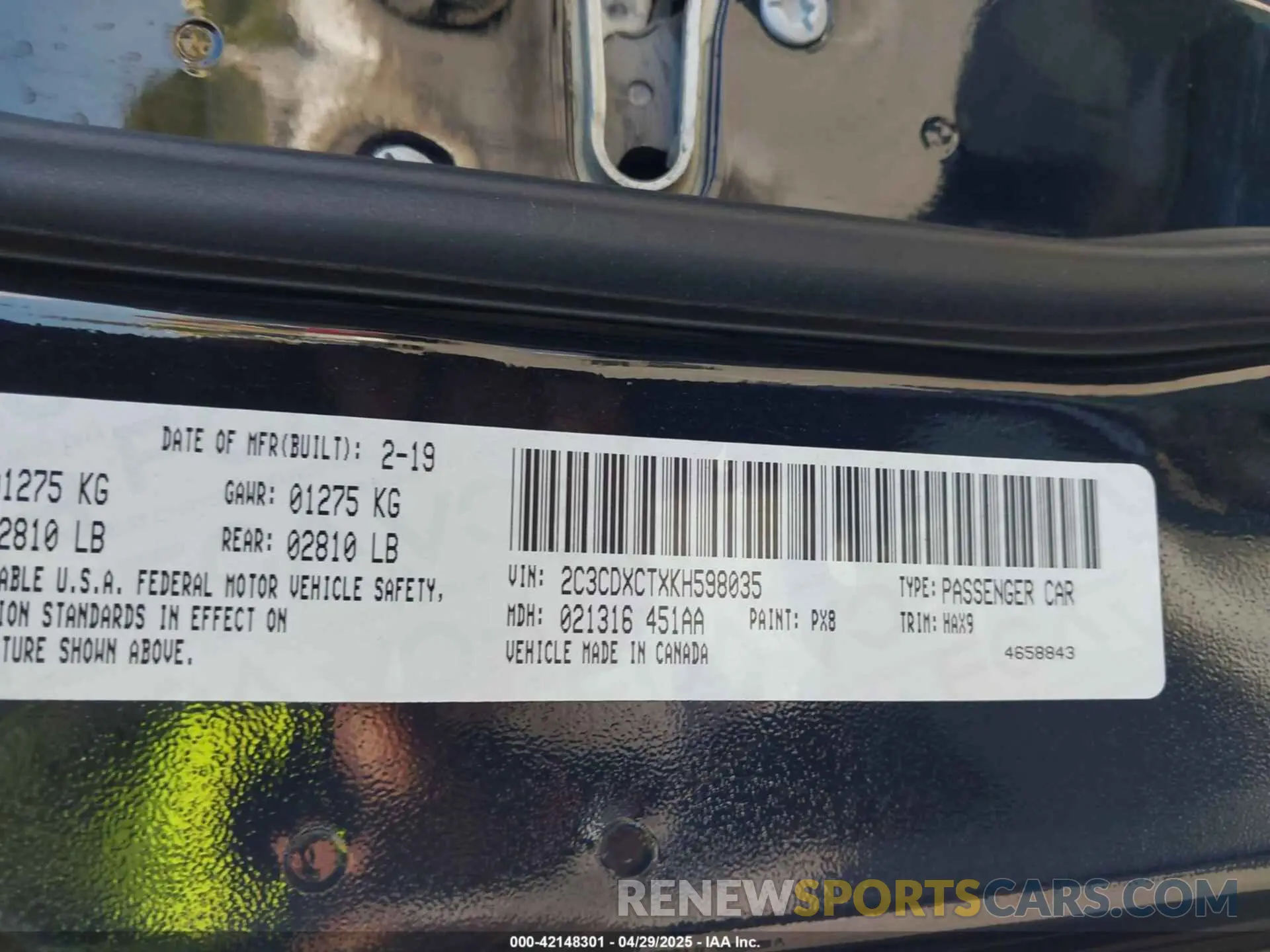 9 Photograph of a damaged car 2C3CDXCTXKH598035 DODGE CHARGER 2019