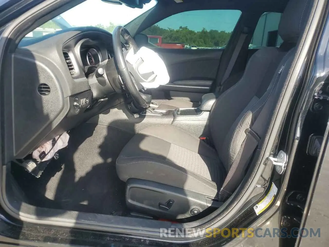 7 Photograph of a damaged car 2C3CDXCTXKH740559 DODGE CHARGER 2019