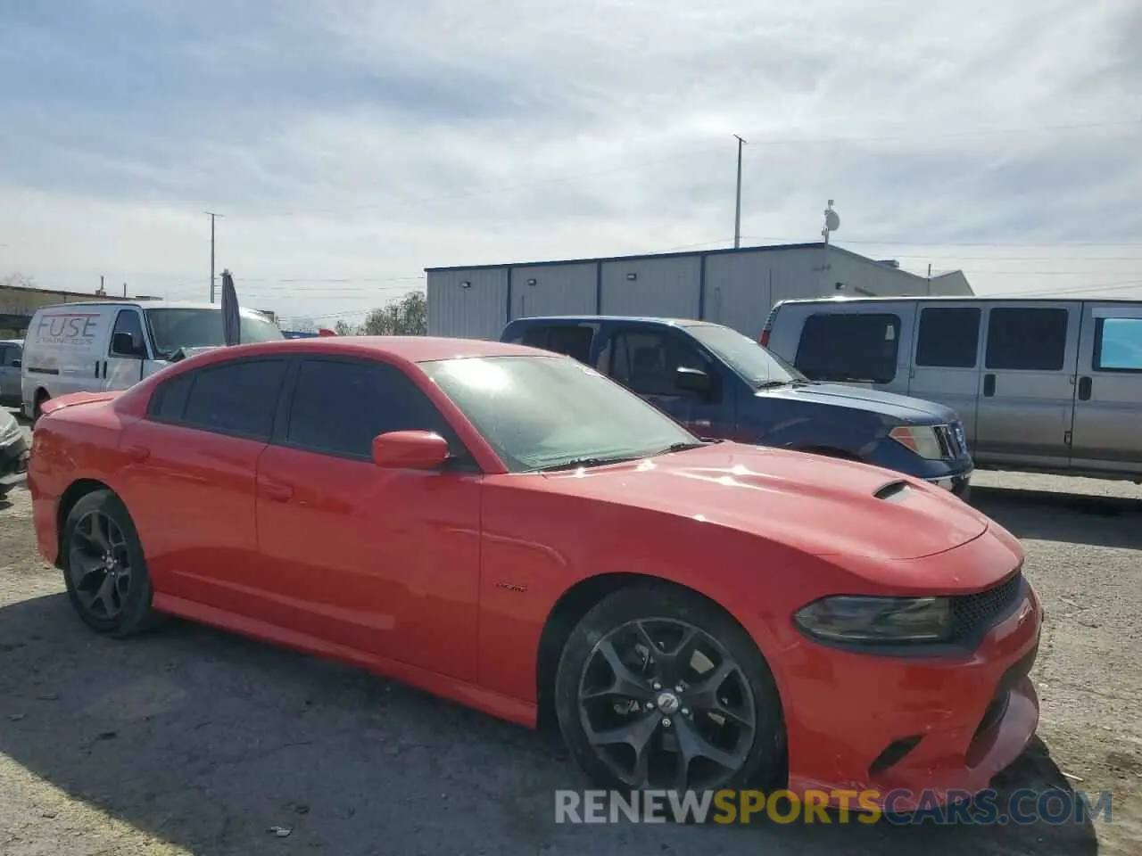 4 Photograph of a damaged car 2C3CDXCTXKH749147 DODGE CHARGER 2019