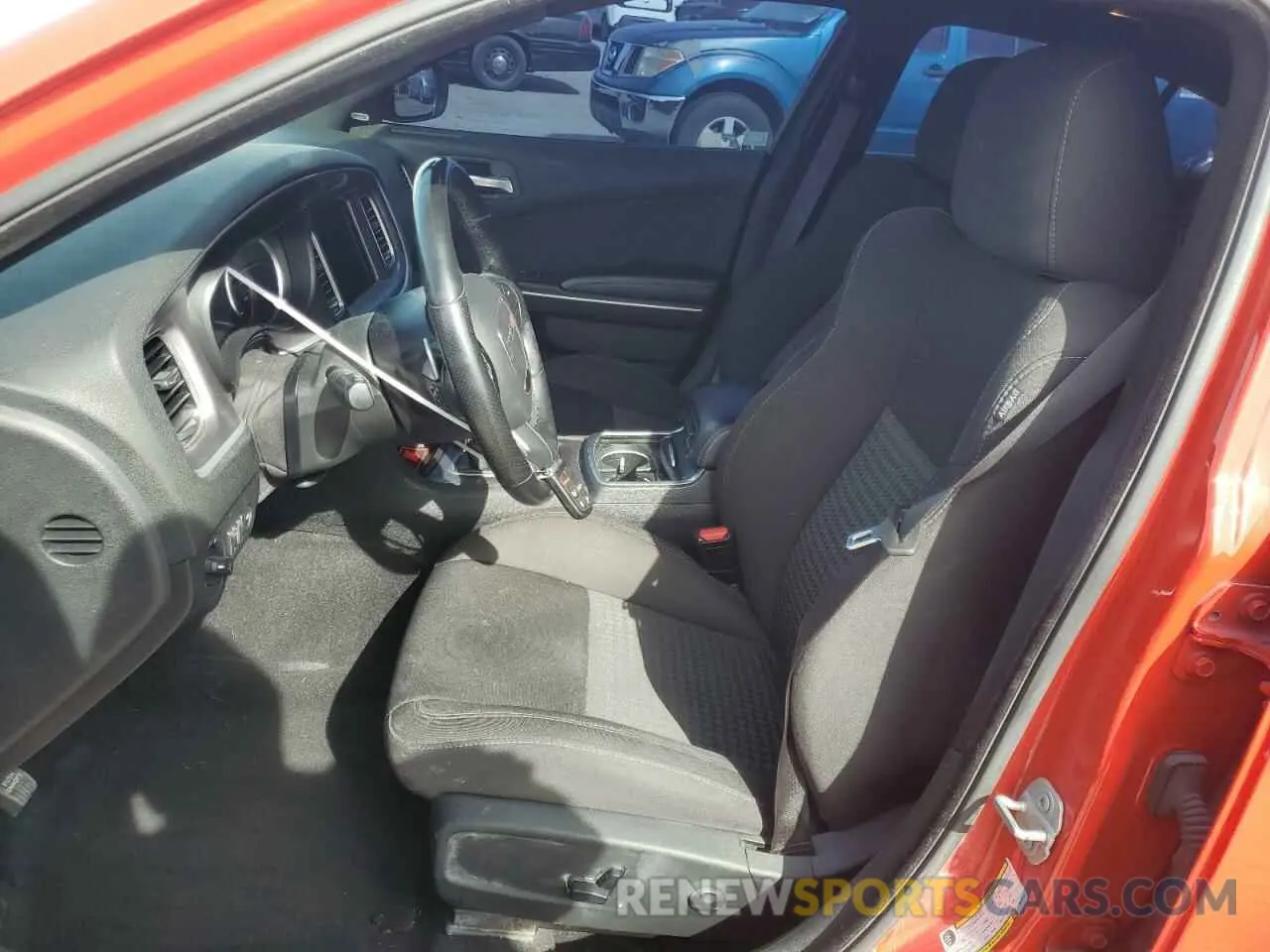 7 Photograph of a damaged car 2C3CDXCTXKH749147 DODGE CHARGER 2019