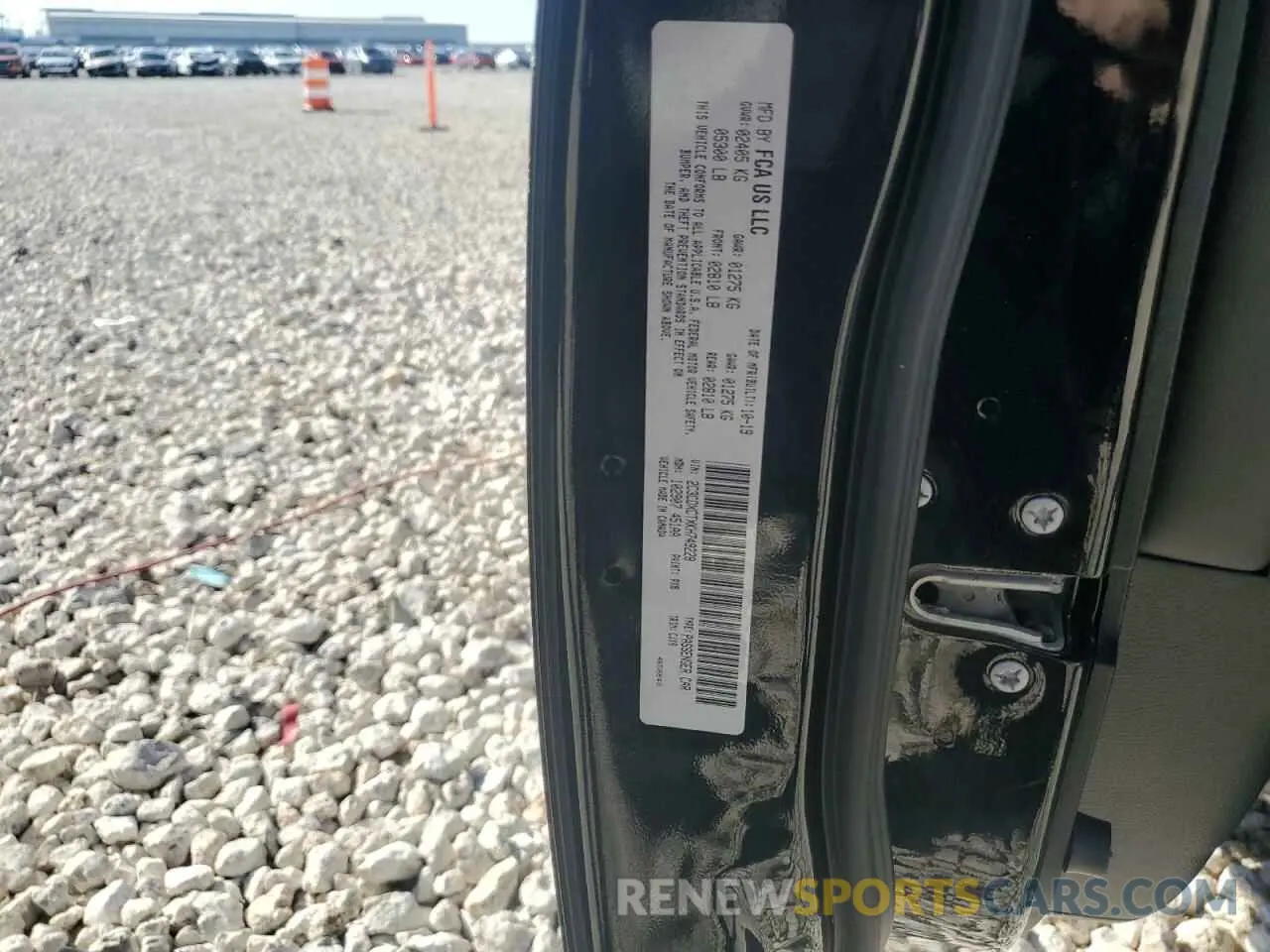 12 Photograph of a damaged car 2C3CDXCTXKH749228 DODGE CHARGER 2019