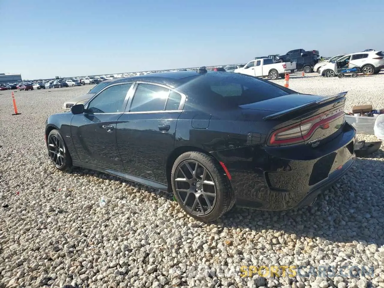 2 Photograph of a damaged car 2C3CDXCTXKH749228 DODGE CHARGER 2019