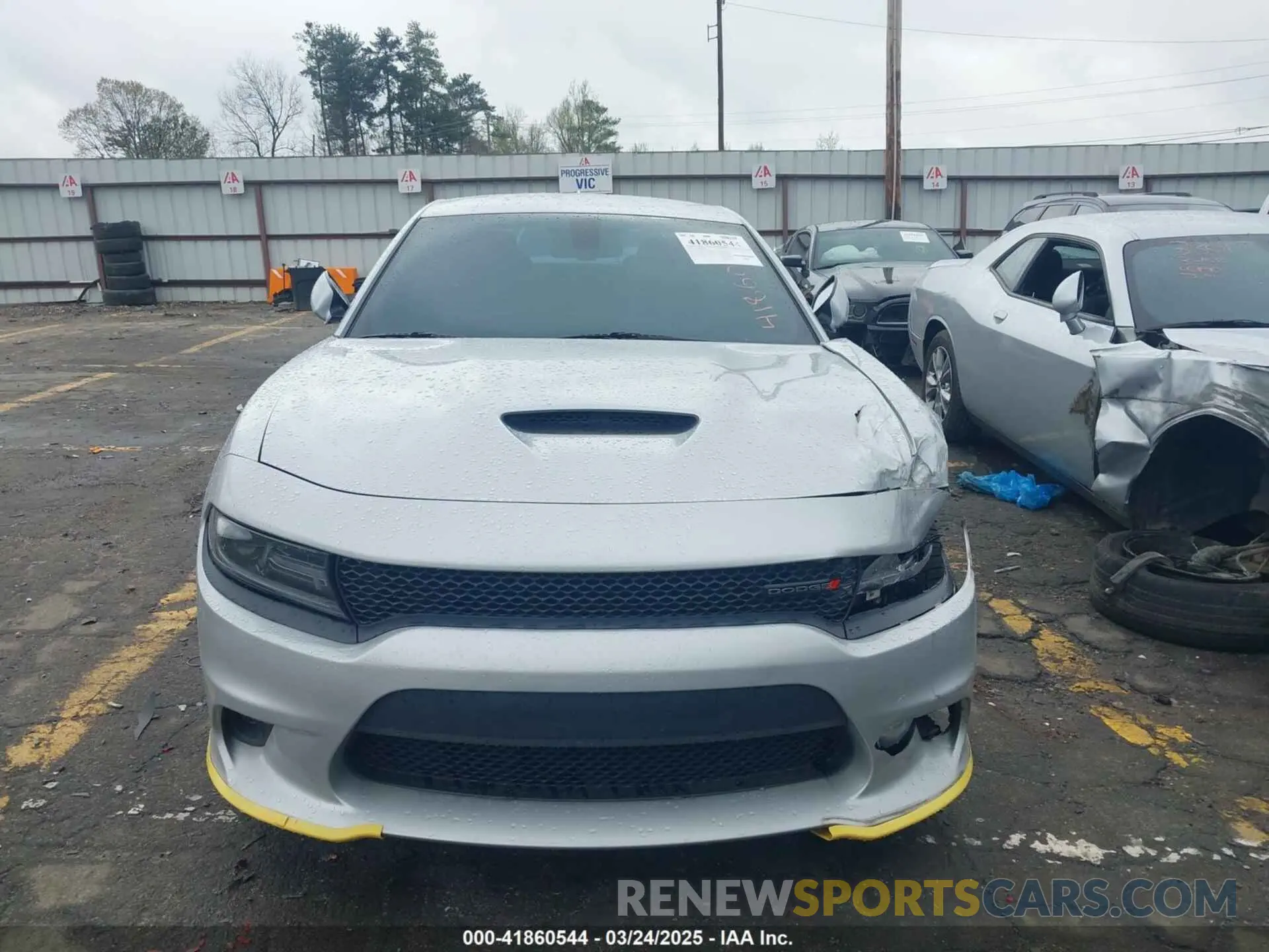 12 Photograph of a damaged car 2C3CDXCTXKH757197 DODGE CHARGER 2019