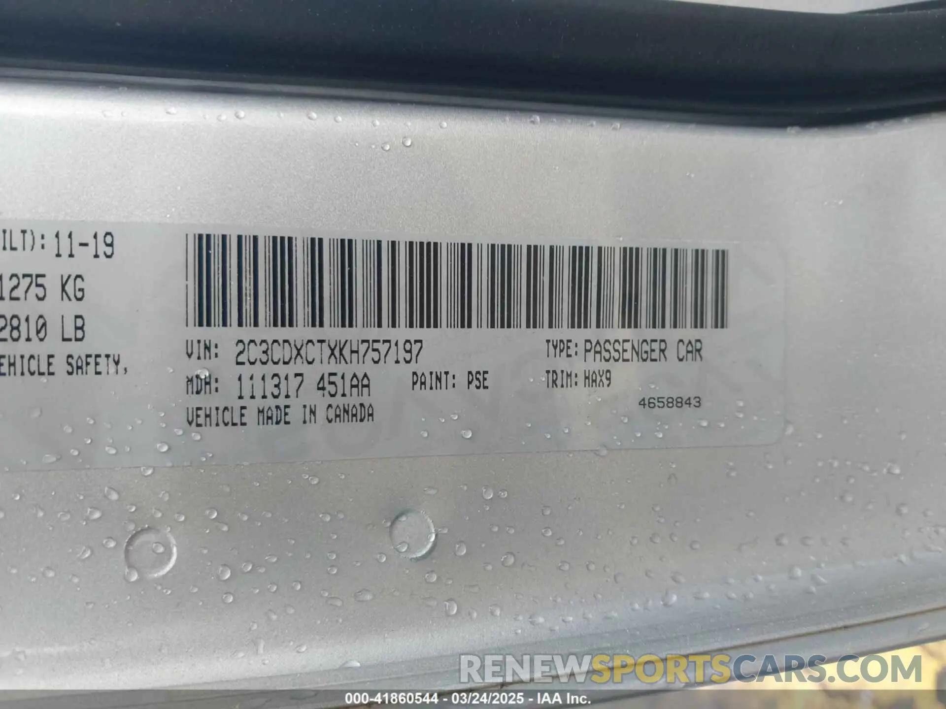 9 Photograph of a damaged car 2C3CDXCTXKH757197 DODGE CHARGER 2019
