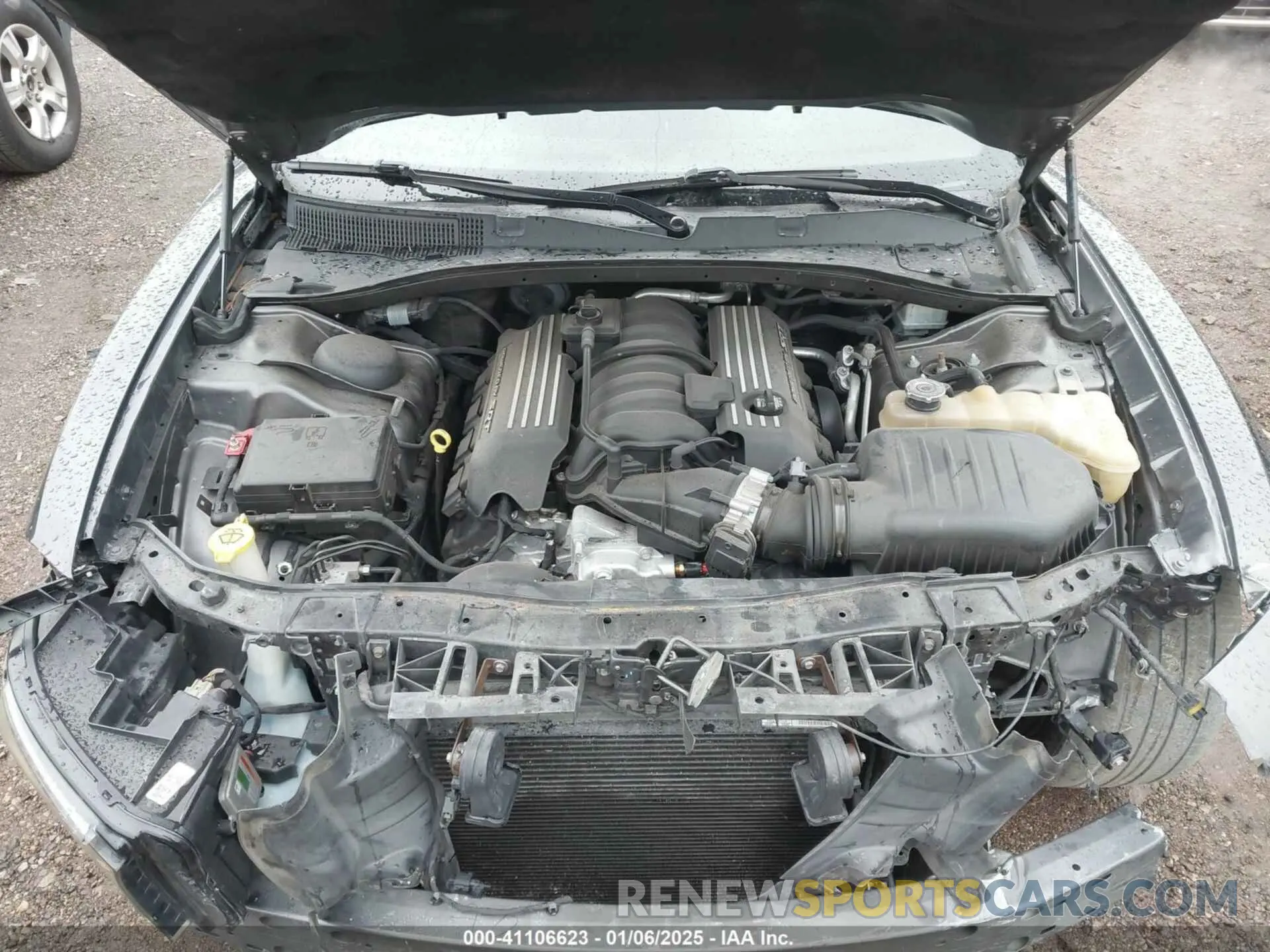 10 Photograph of a damaged car 2C3CDXGJ0KH576635 DODGE CHARGER 2019
