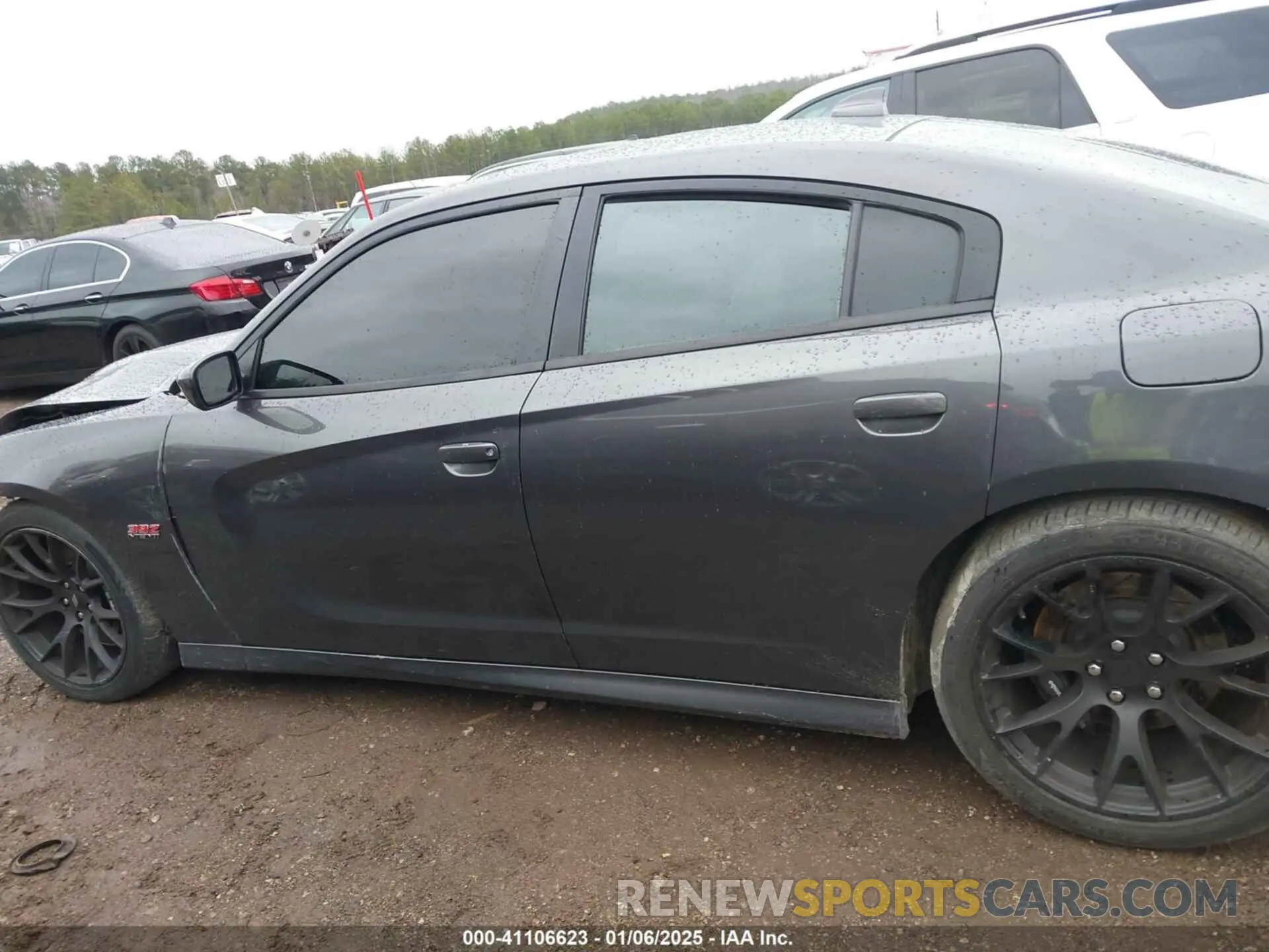 14 Photograph of a damaged car 2C3CDXGJ0KH576635 DODGE CHARGER 2019