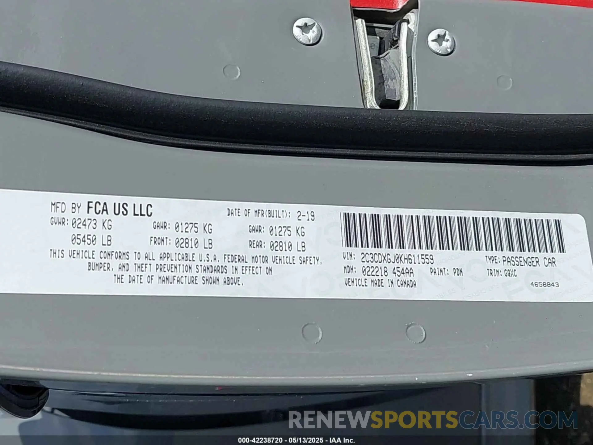 9 Photograph of a damaged car 2C3CDXGJ0KH611559 DODGE CHARGER 2019