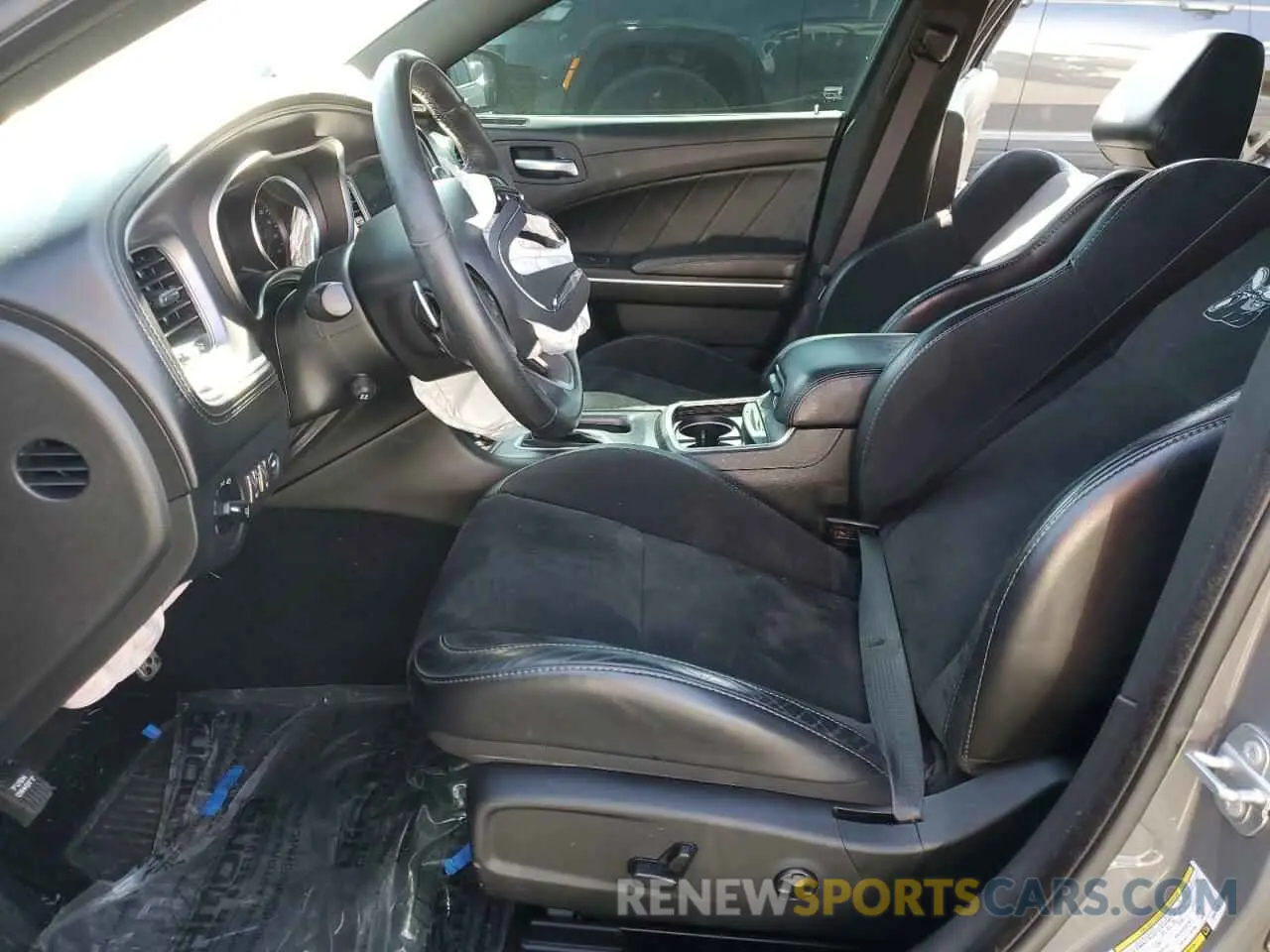 7 Photograph of a damaged car 2C3CDXGJ0KH614767 DODGE CHARGER 2019