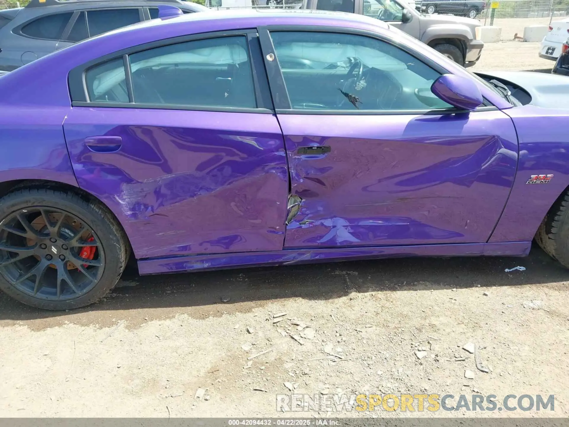 6 Photograph of a damaged car 2C3CDXGJ0KH688741 DODGE CHARGER 2019