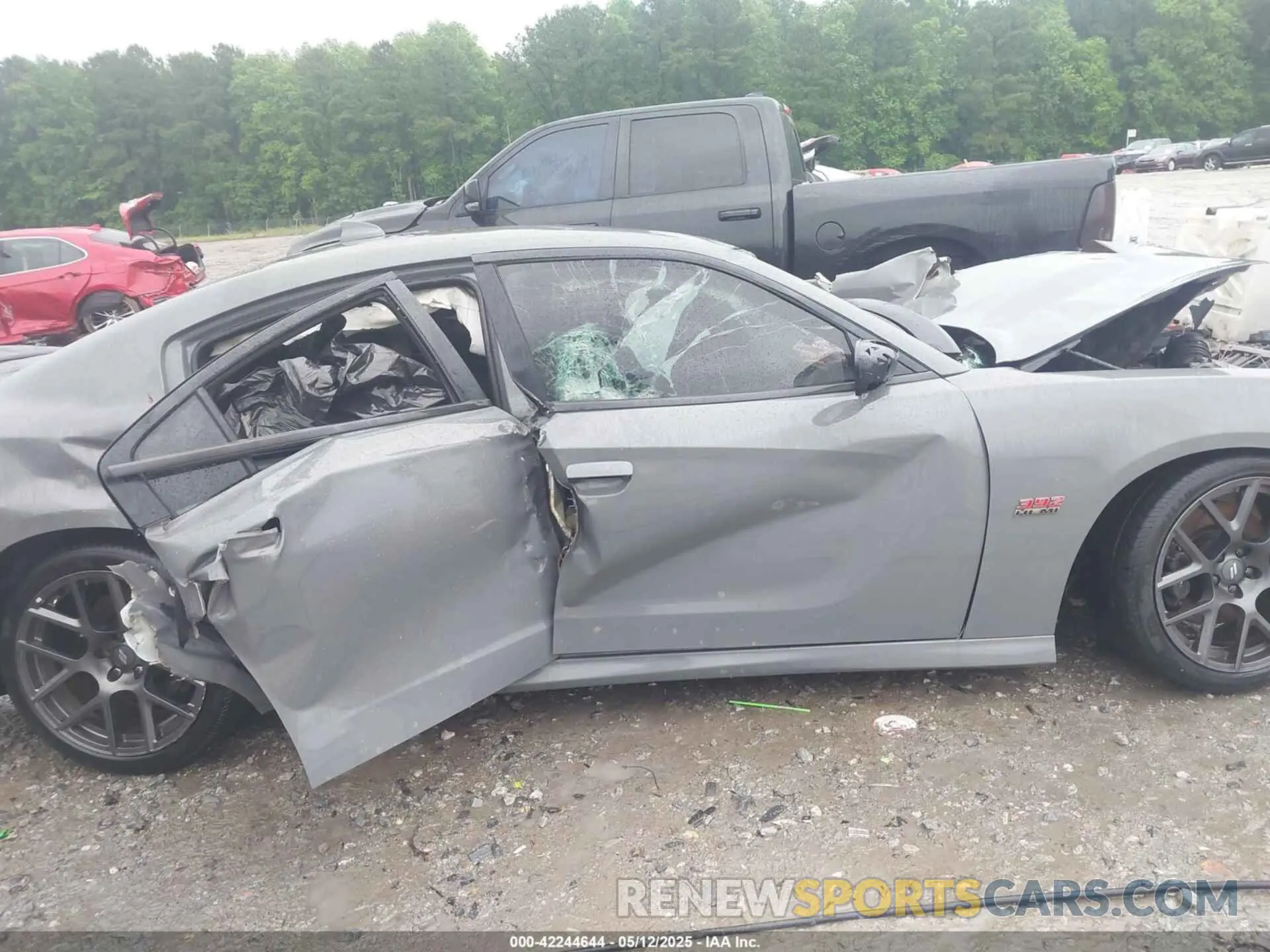 20 Photograph of a damaged car 2C3CDXGJ1KH662729 DODGE CHARGER 2019