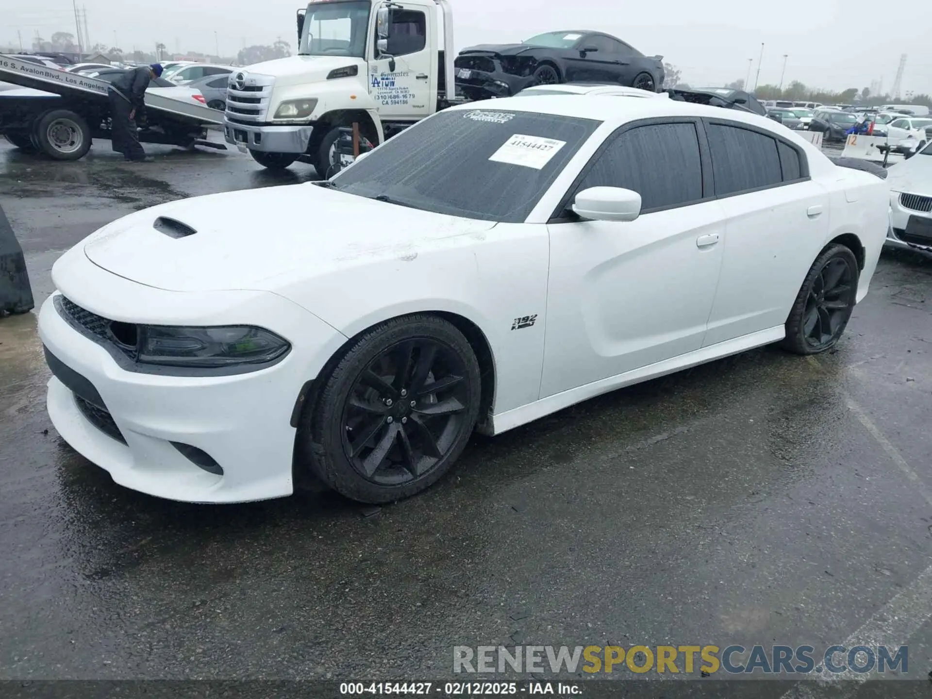 2 Photograph of a damaged car 2C3CDXGJ3KH511083 DODGE CHARGER 2019