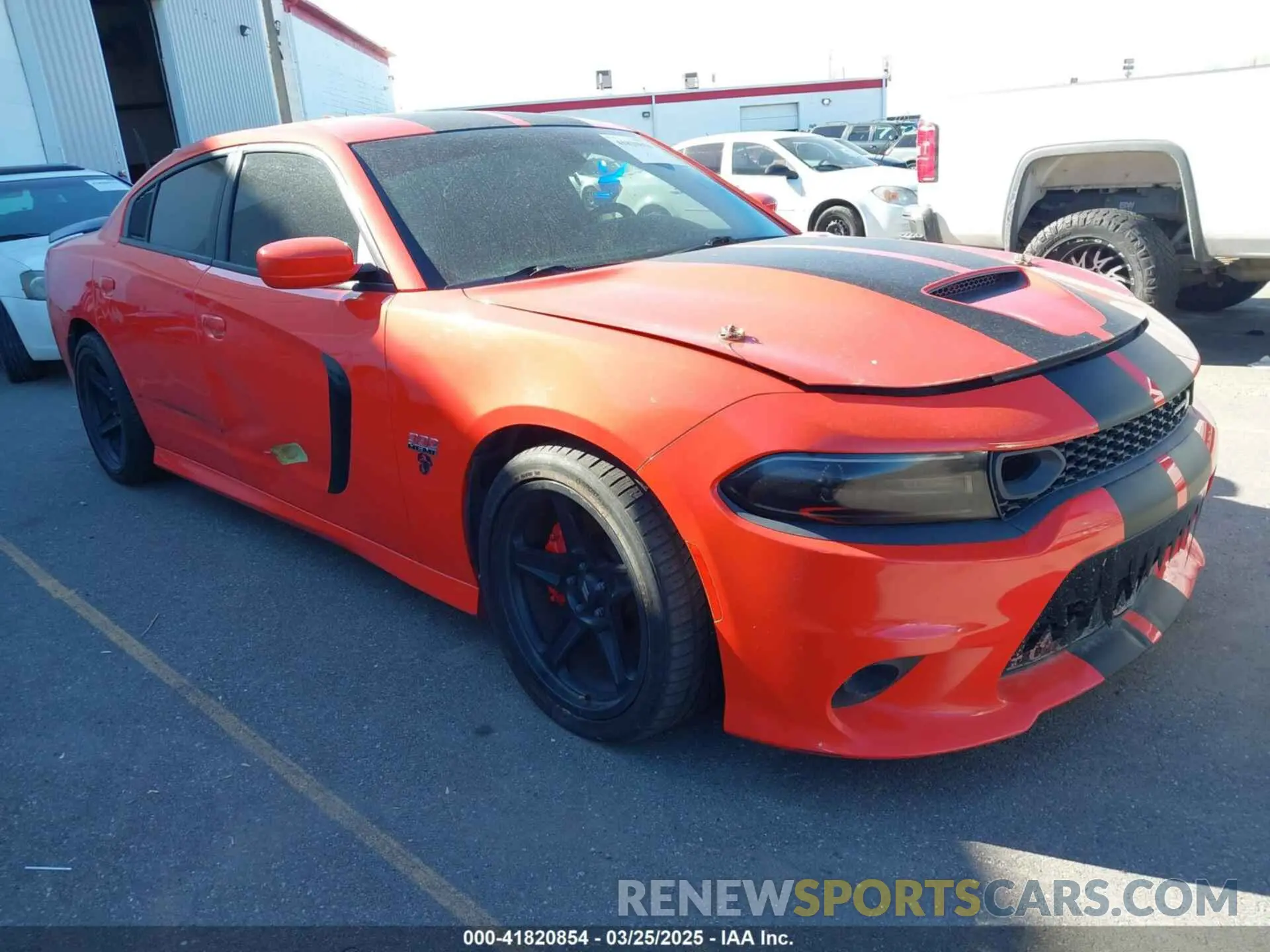 1 Photograph of a damaged car 2C3CDXGJ3KH530569 DODGE CHARGER 2019