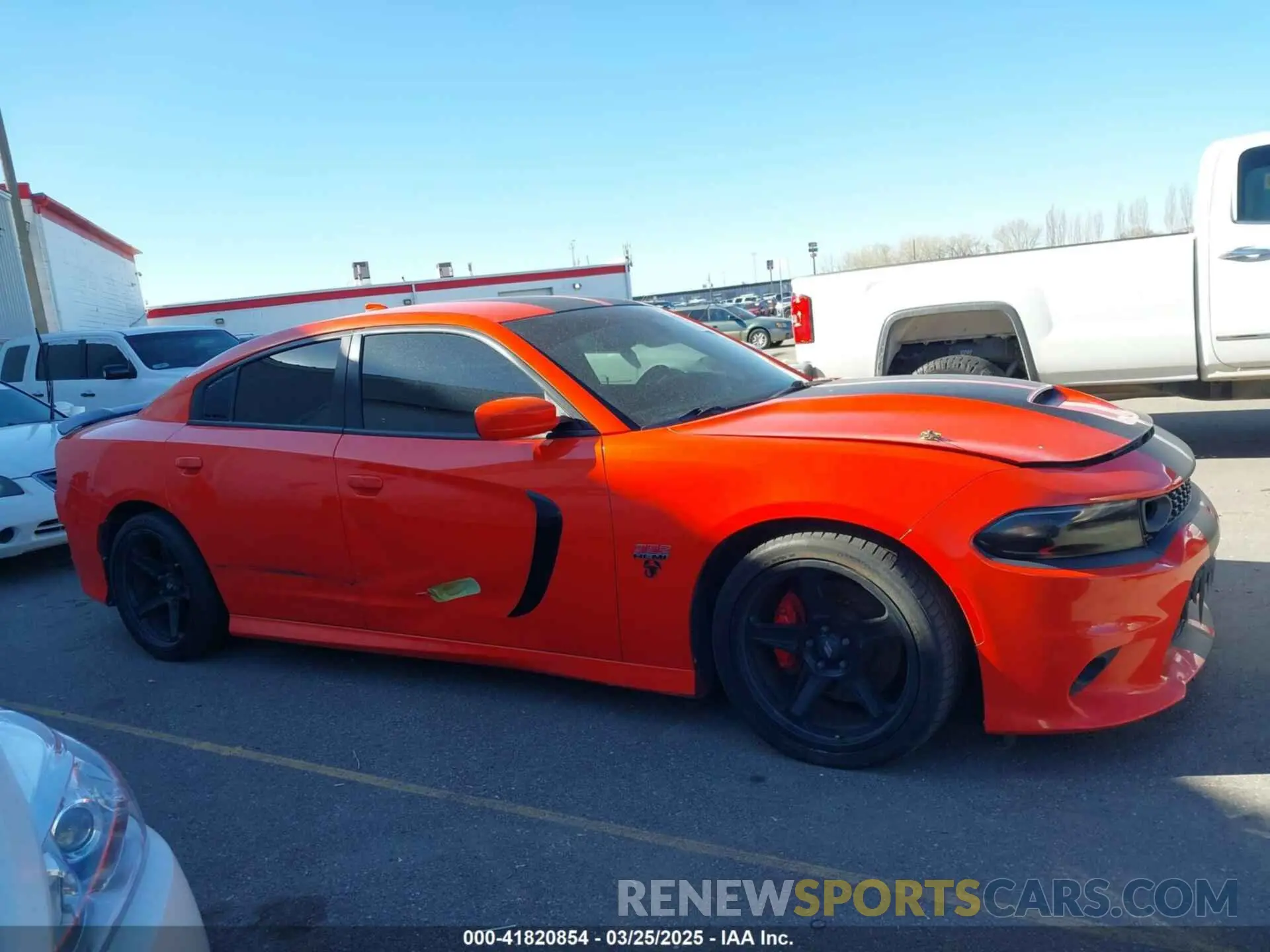 13 Photograph of a damaged car 2C3CDXGJ3KH530569 DODGE CHARGER 2019