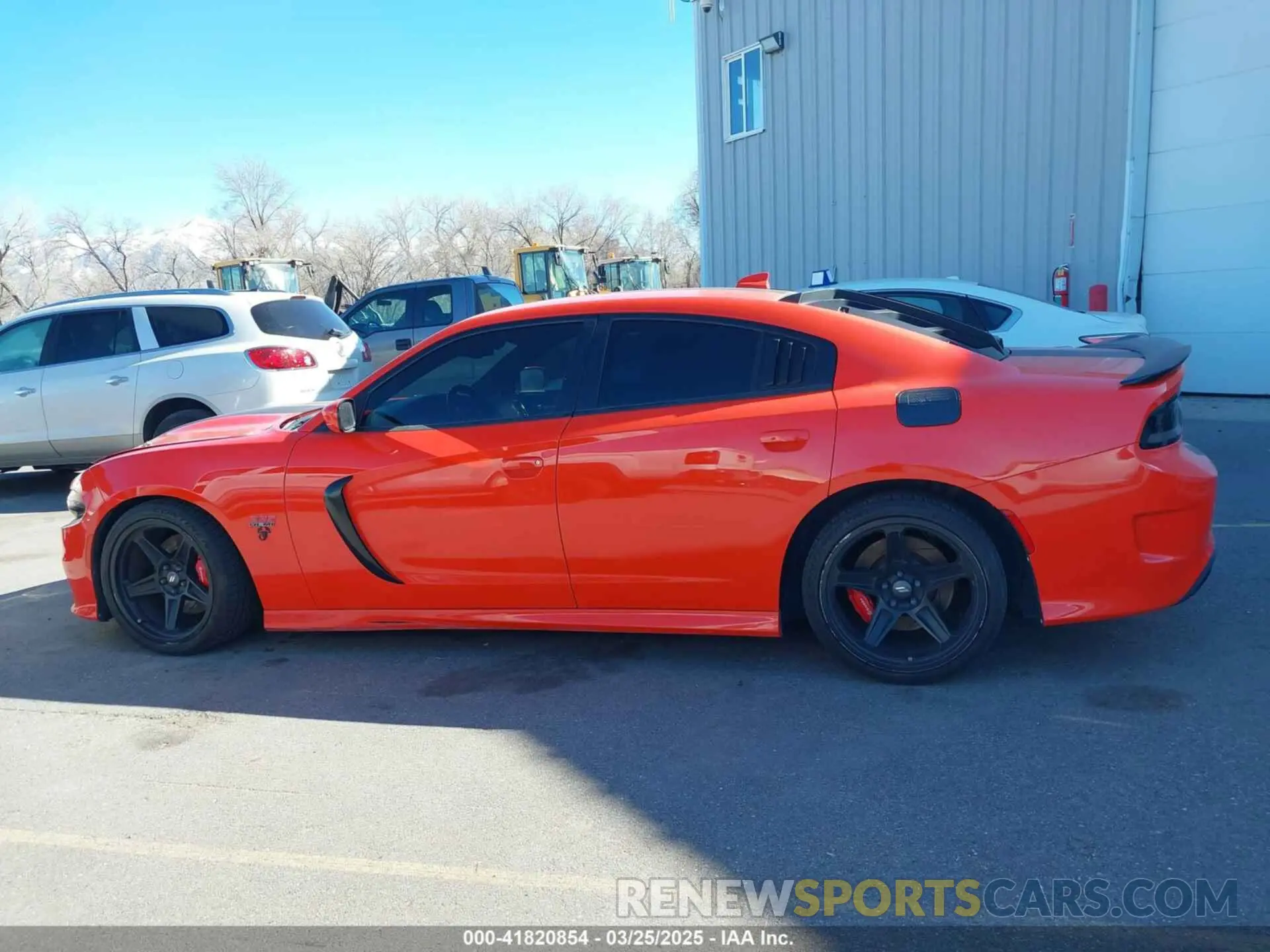 14 Photograph of a damaged car 2C3CDXGJ3KH530569 DODGE CHARGER 2019