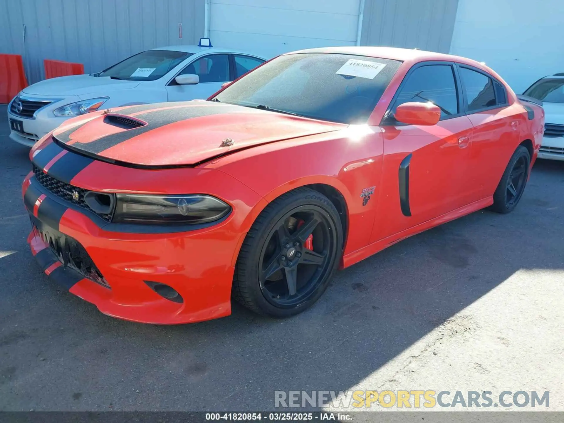 2 Photograph of a damaged car 2C3CDXGJ3KH530569 DODGE CHARGER 2019