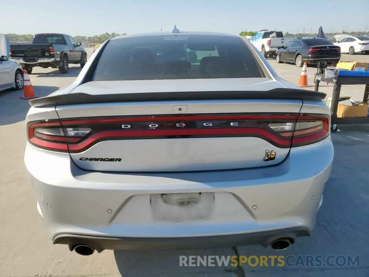 6 Photograph of a damaged car 2C3CDXGJ3KH736765 DODGE CHARGER 2019