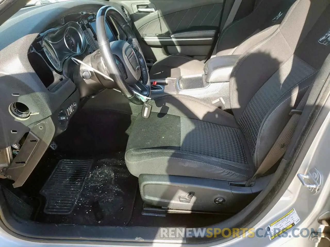 7 Photograph of a damaged car 2C3CDXGJ3KH736765 DODGE CHARGER 2019