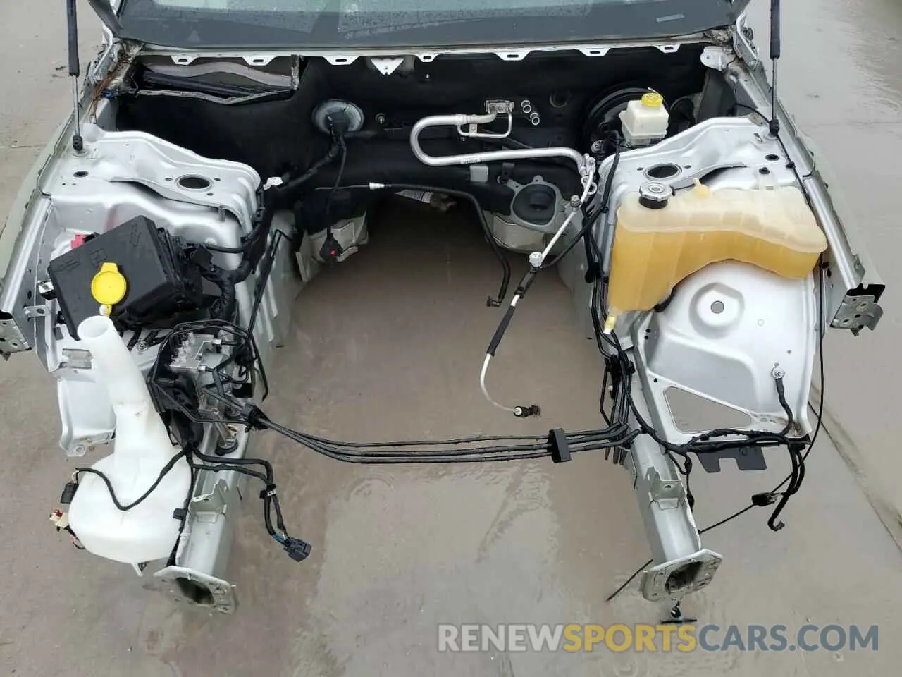 11 Photograph of a damaged car 2C3CDXGJ4KH562379 DODGE CHARGER 2019