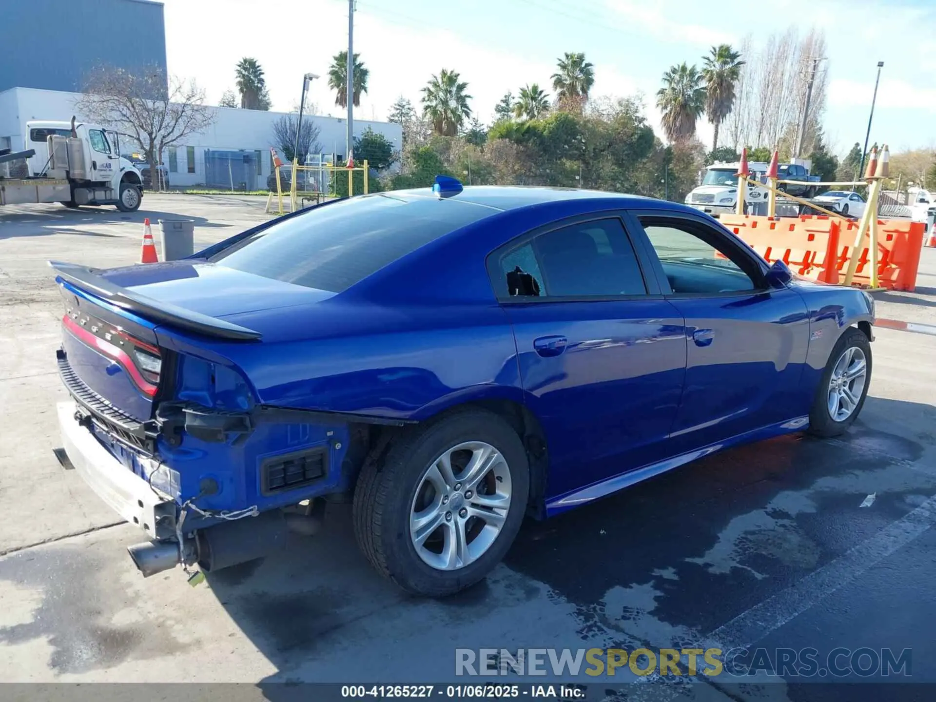 4 Photograph of a damaged car 2C3CDXGJ4KH599996 DODGE CHARGER 2019