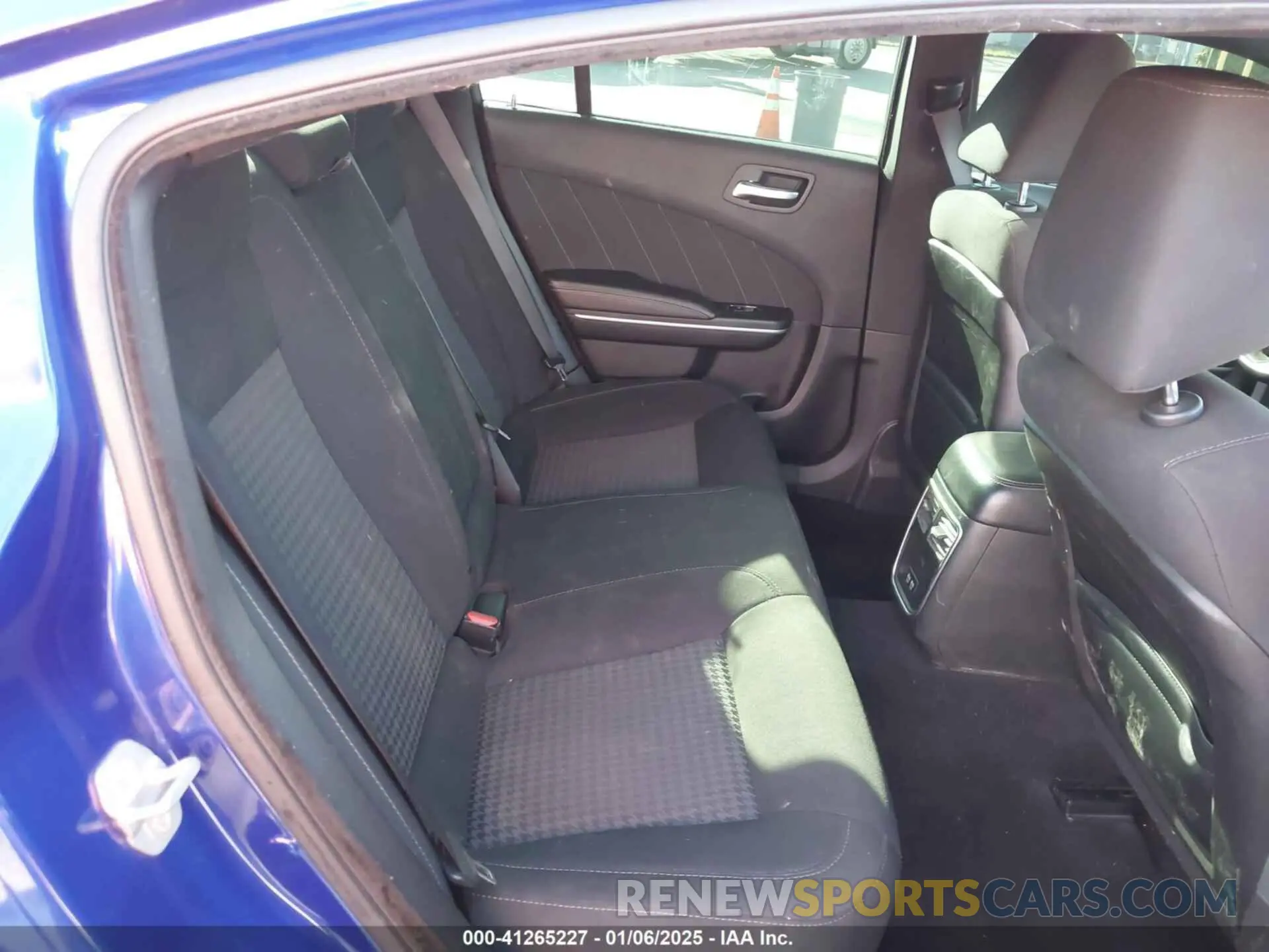 8 Photograph of a damaged car 2C3CDXGJ4KH599996 DODGE CHARGER 2019