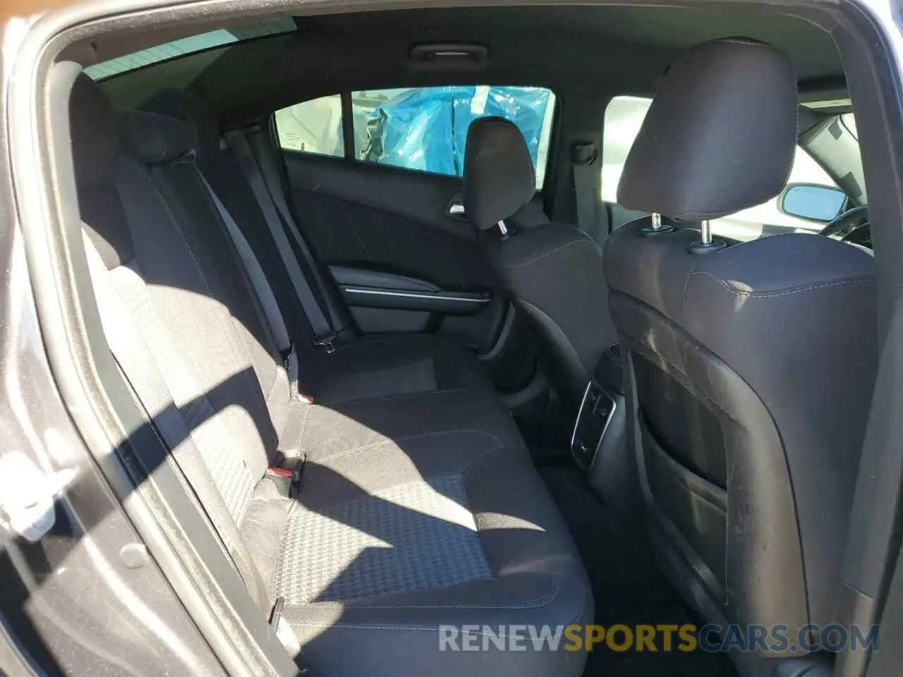 10 Photograph of a damaged car 2C3CDXGJ4KH626937 DODGE CHARGER 2019