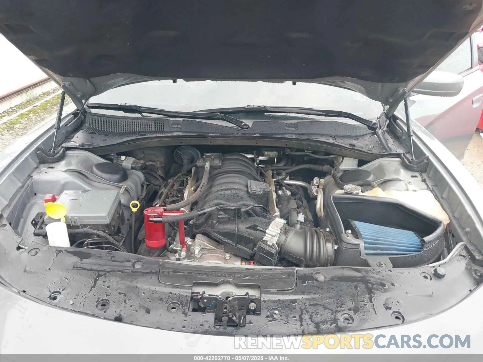 10 Photograph of a damaged car 2C3CDXGJ4KH647044 DODGE CHARGER 2019
