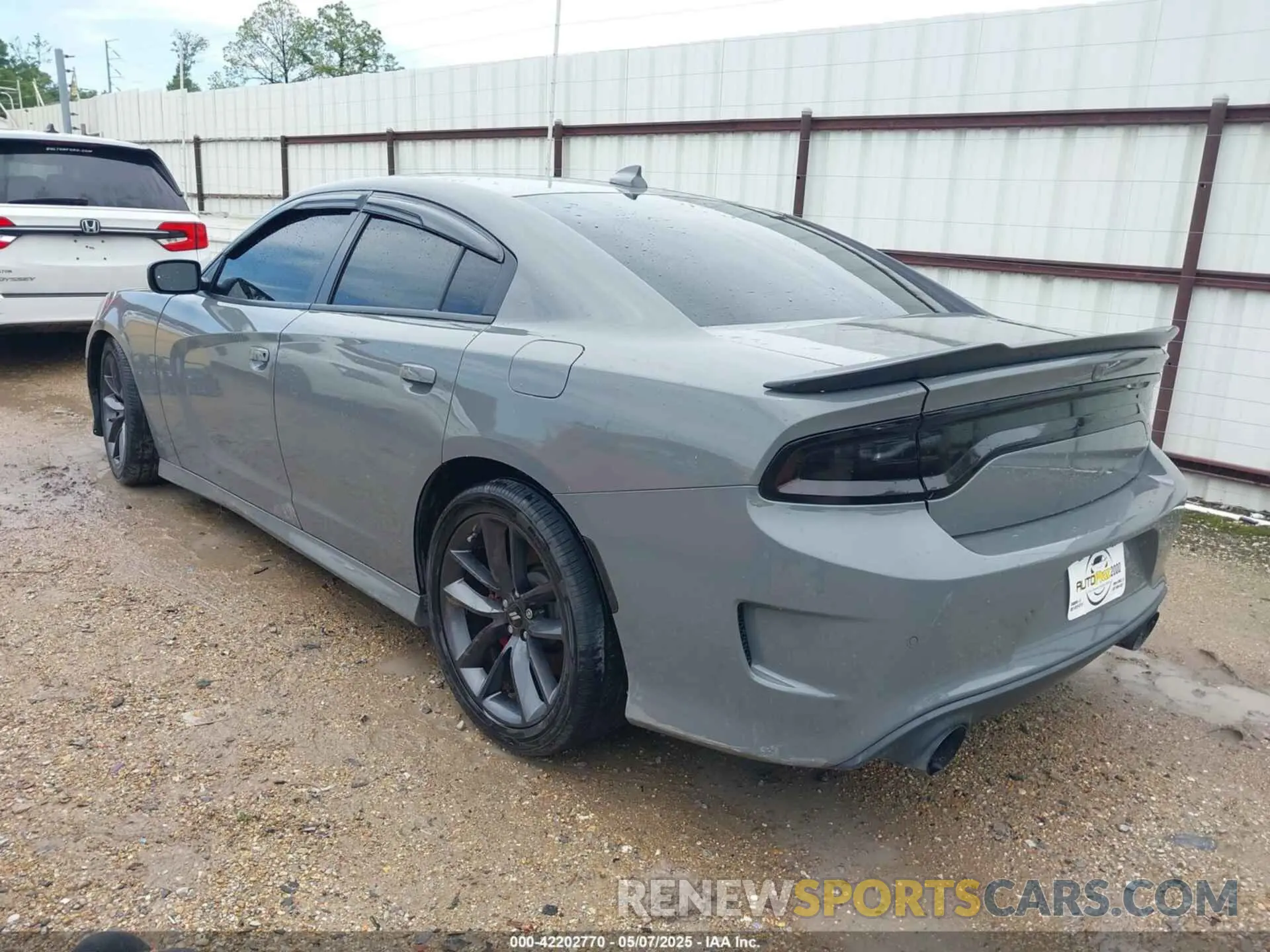 3 Photograph of a damaged car 2C3CDXGJ4KH647044 DODGE CHARGER 2019