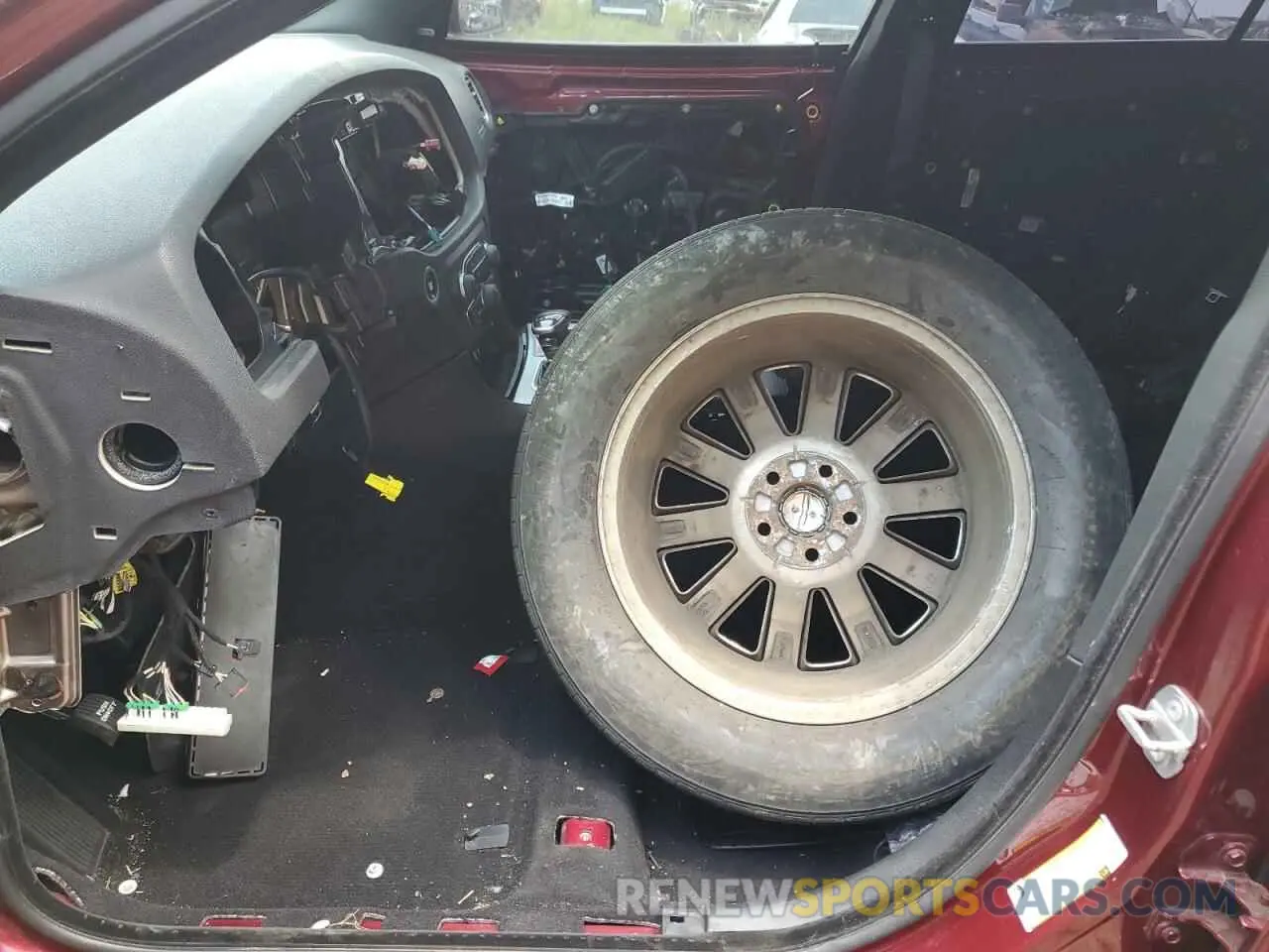 7 Photograph of a damaged car 2C3CDXGJ4KH742395 DODGE CHARGER 2019