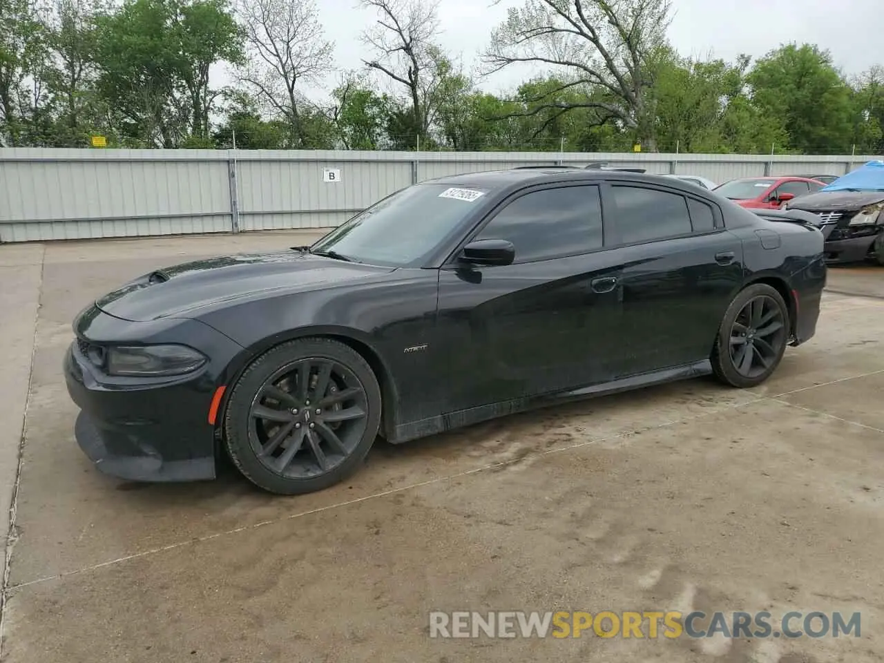 1 Photograph of a damaged car 2C3CDXGJ5KH508010 DODGE CHARGER 2019