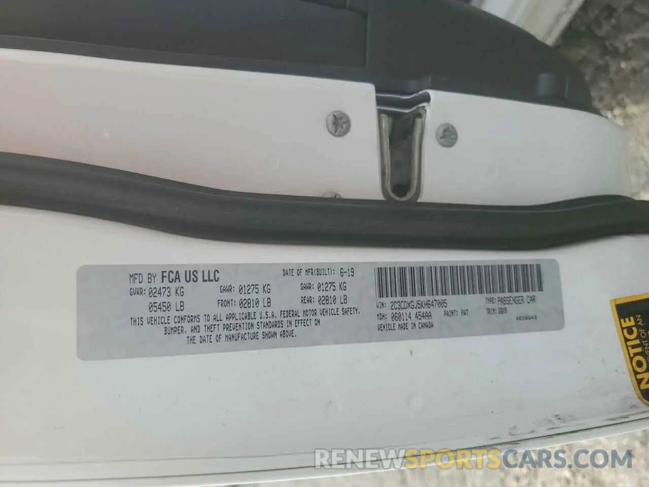 12 Photograph of a damaged car 2C3CDXGJ5KH647005 DODGE CHARGER 2019