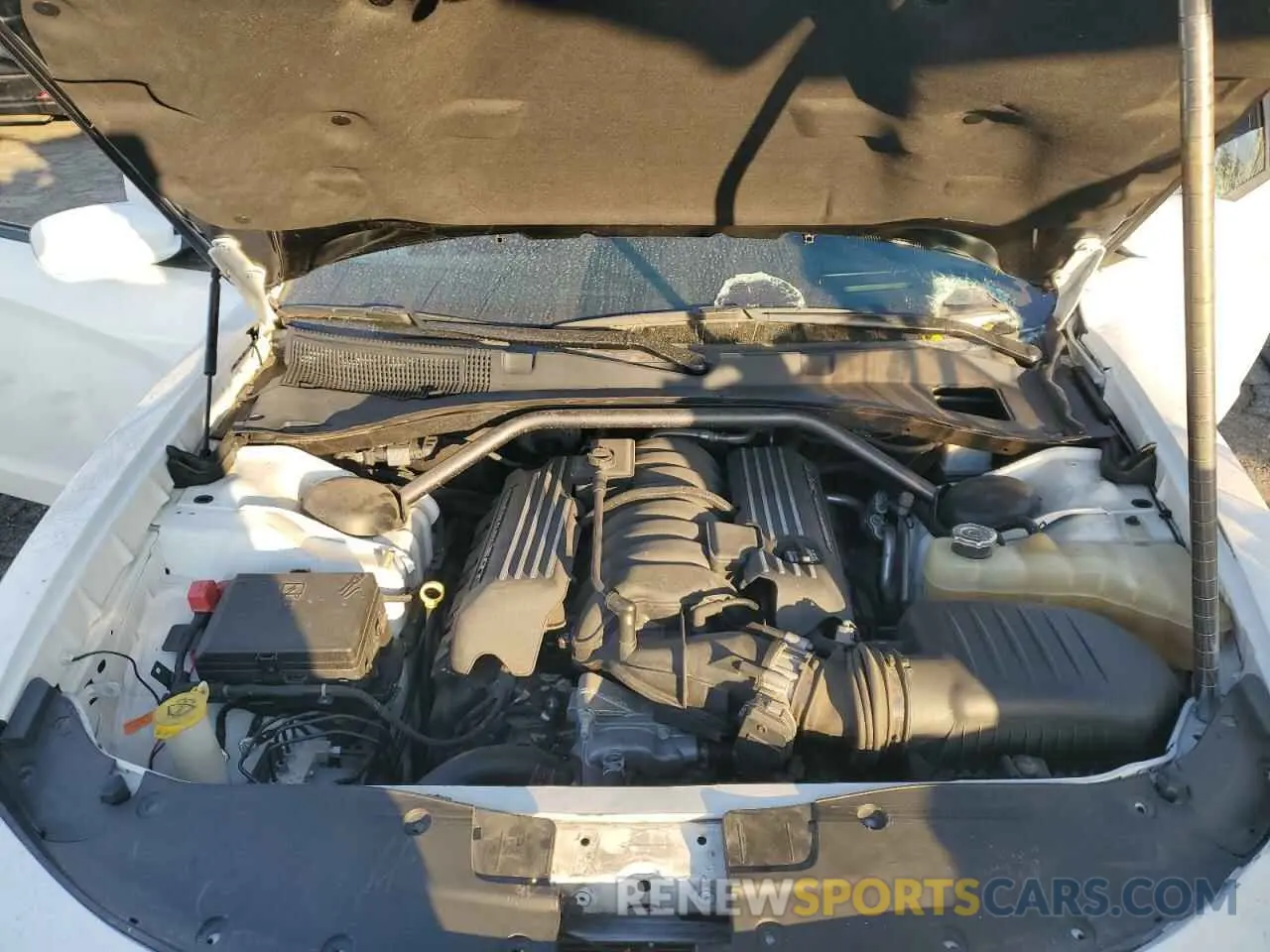 11 Photograph of a damaged car 2C3CDXGJ5KH647036 DODGE CHARGER 2019