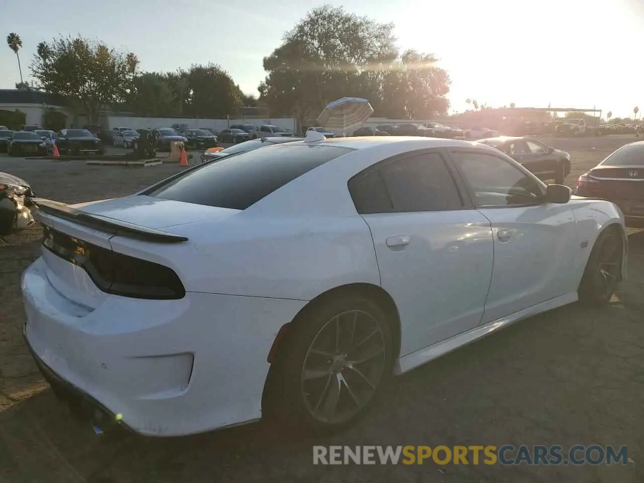 3 Photograph of a damaged car 2C3CDXGJ5KH647036 DODGE CHARGER 2019