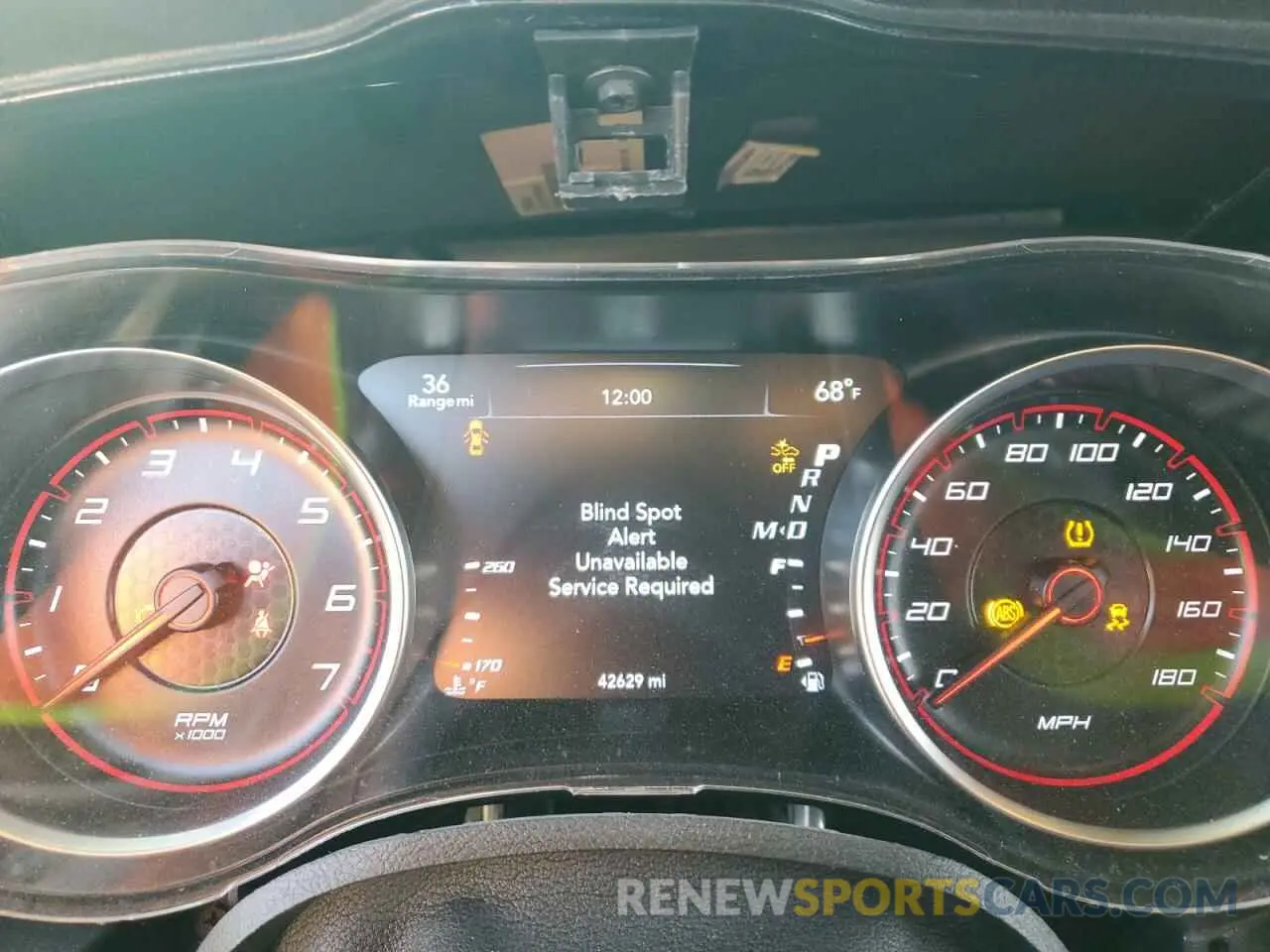 9 Photograph of a damaged car 2C3CDXGJ5KH647036 DODGE CHARGER 2019