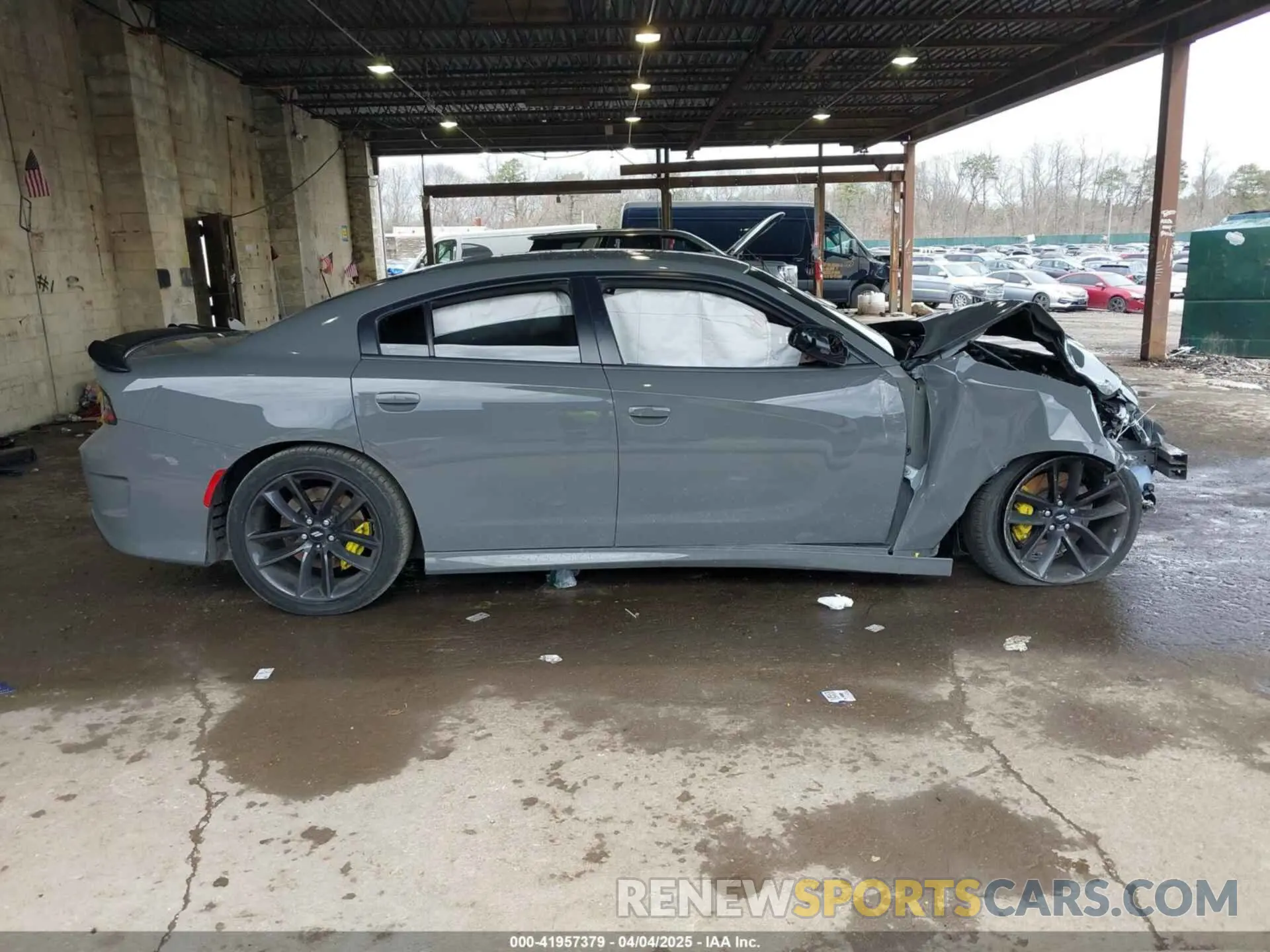 13 Photograph of a damaged car 2C3CDXGJ5KH651751 DODGE CHARGER 2019