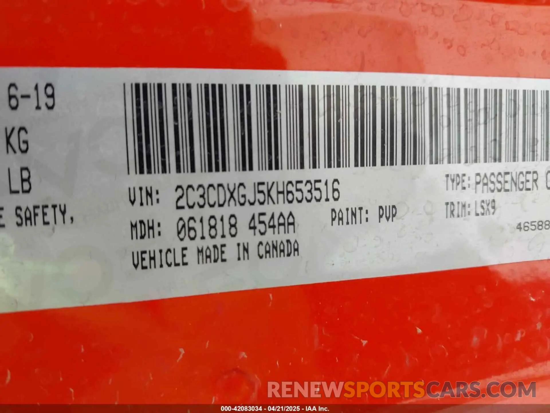 9 Photograph of a damaged car 2C3CDXGJ5KH653516 DODGE CHARGER 2019