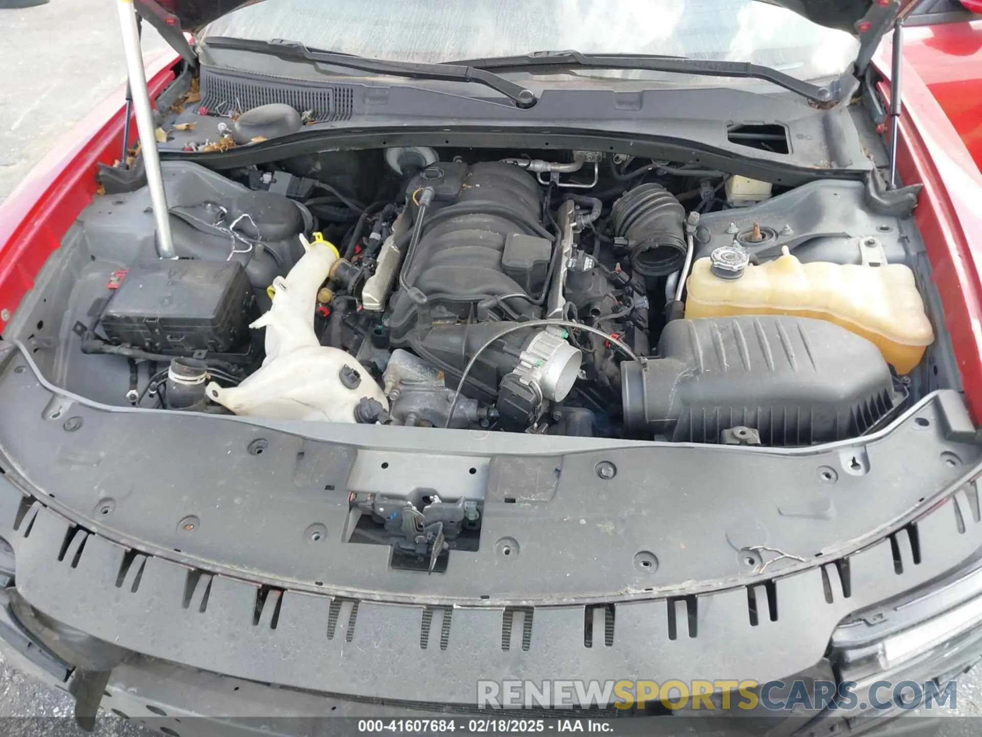 10 Photograph of a damaged car 2C3CDXGJ6KH662046 DODGE CHARGER 2019