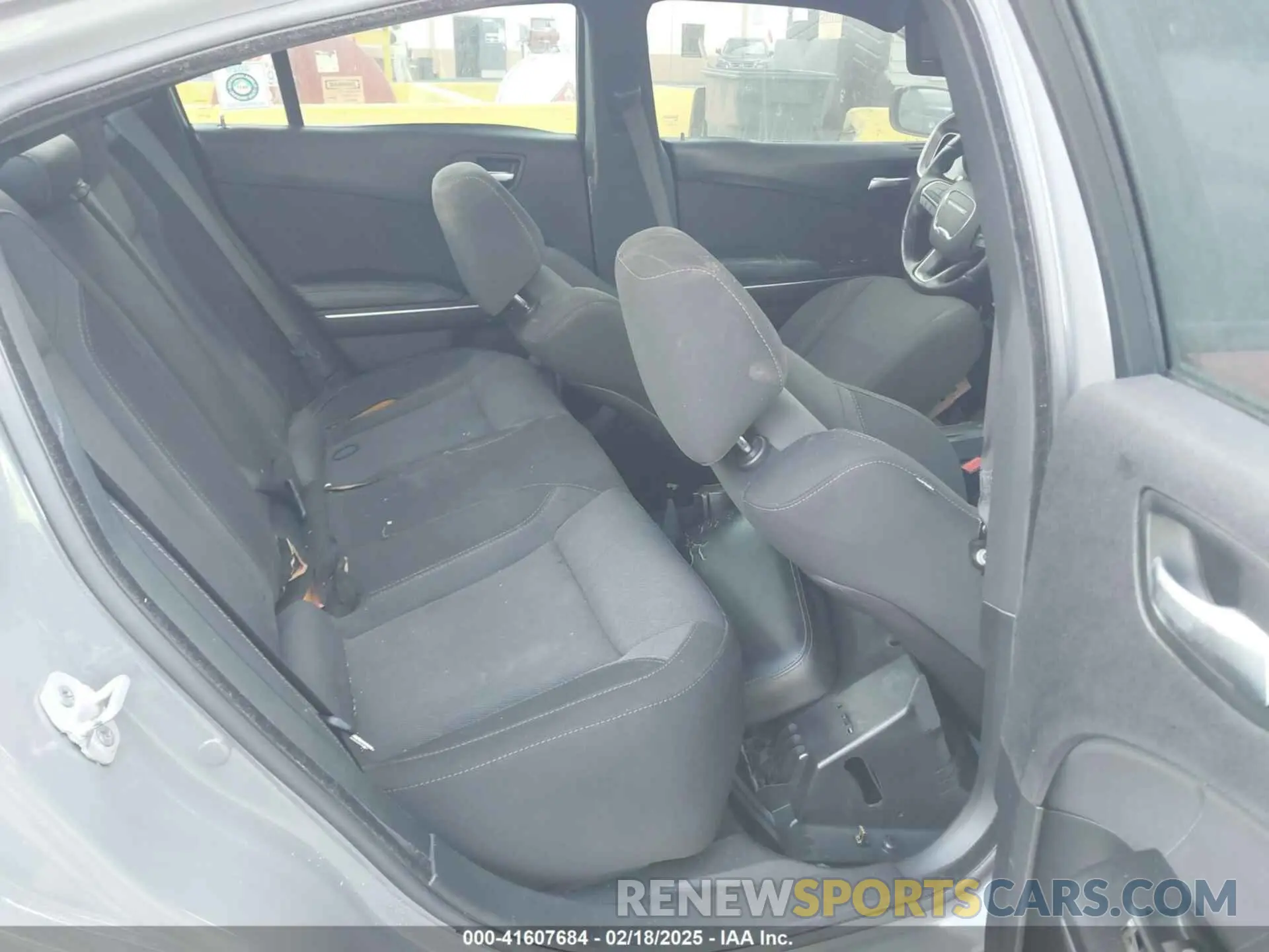 8 Photograph of a damaged car 2C3CDXGJ6KH662046 DODGE CHARGER 2019