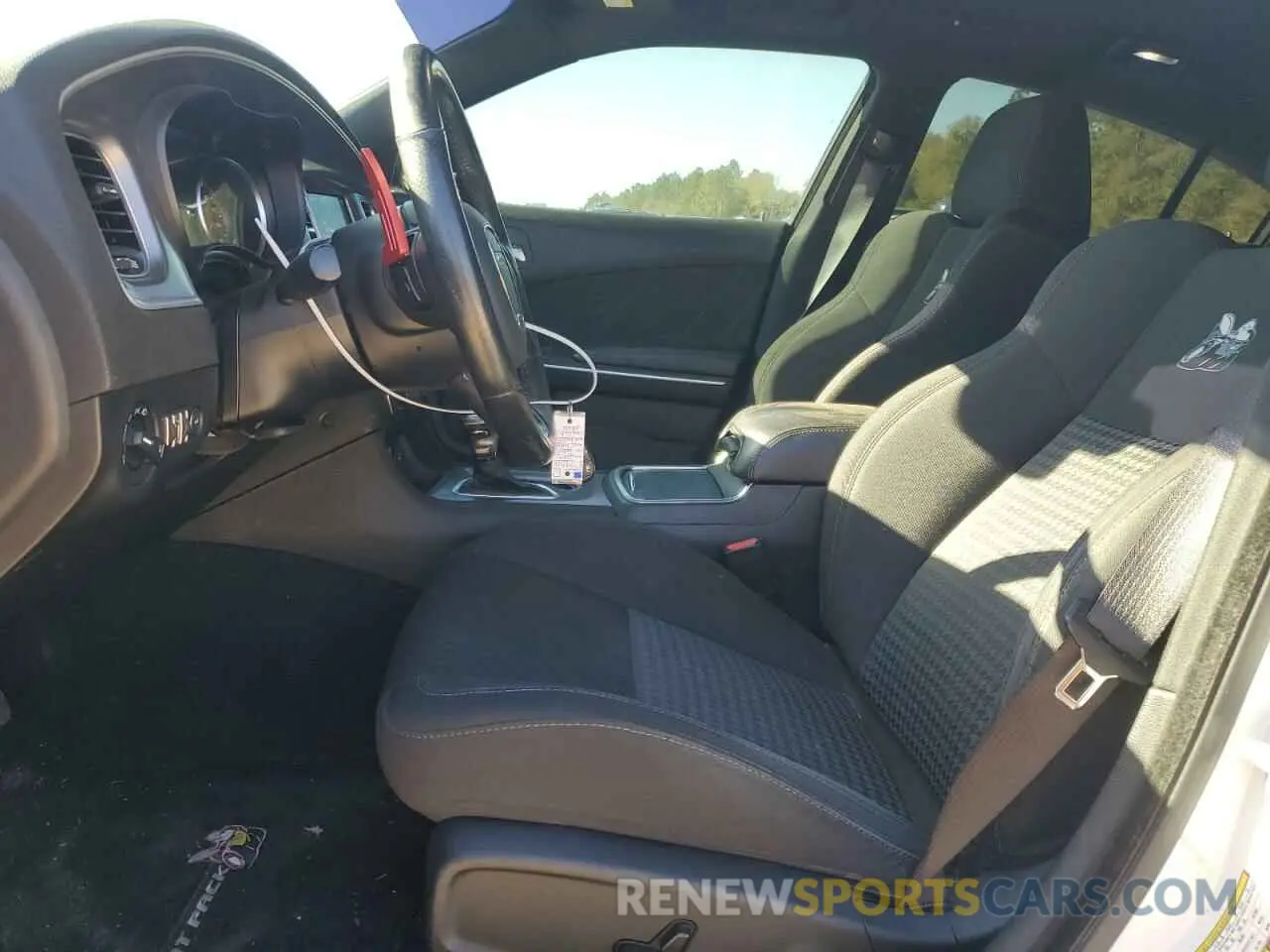 7 Photograph of a damaged car 2C3CDXGJ6KH692406 DODGE CHARGER 2019