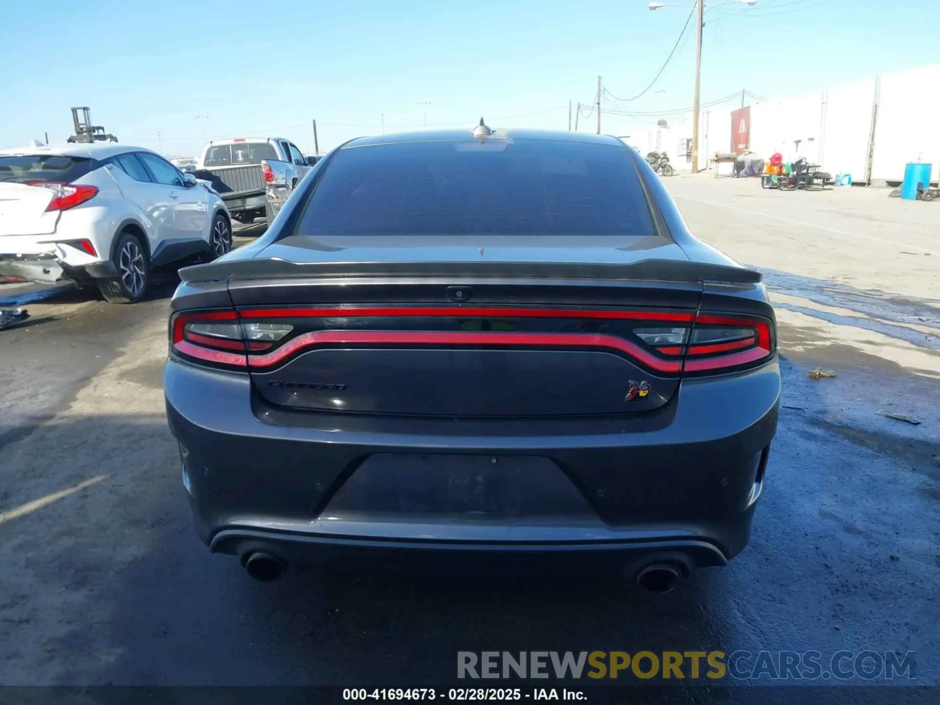 15 Photograph of a damaged car 2C3CDXGJ7KH588717 DODGE CHARGER 2019