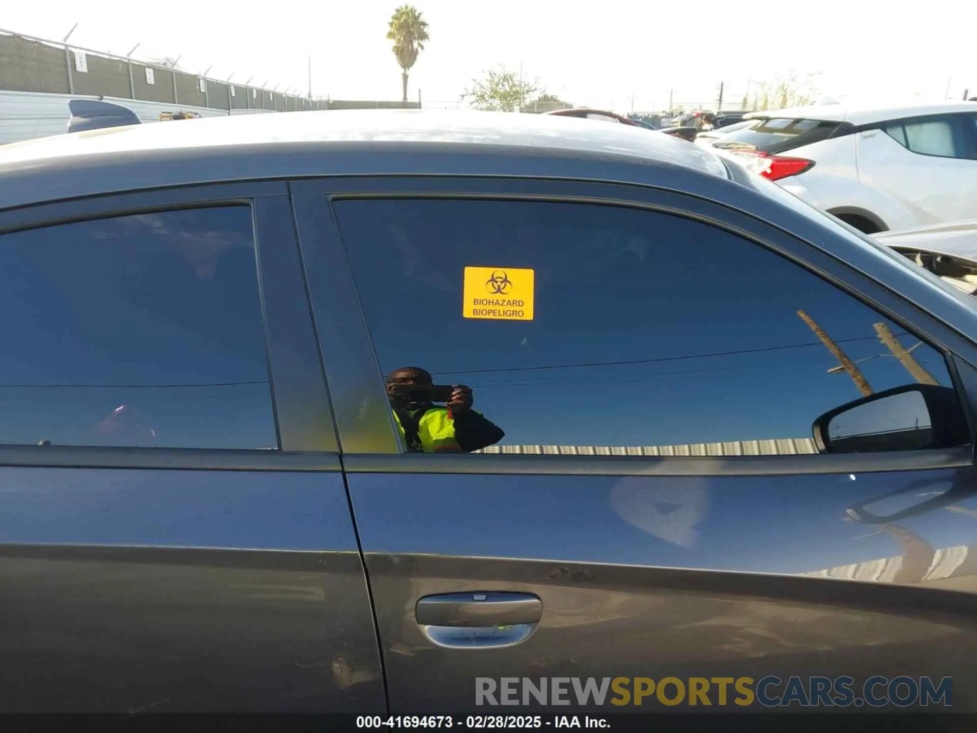 5 Photograph of a damaged car 2C3CDXGJ7KH588717 DODGE CHARGER 2019