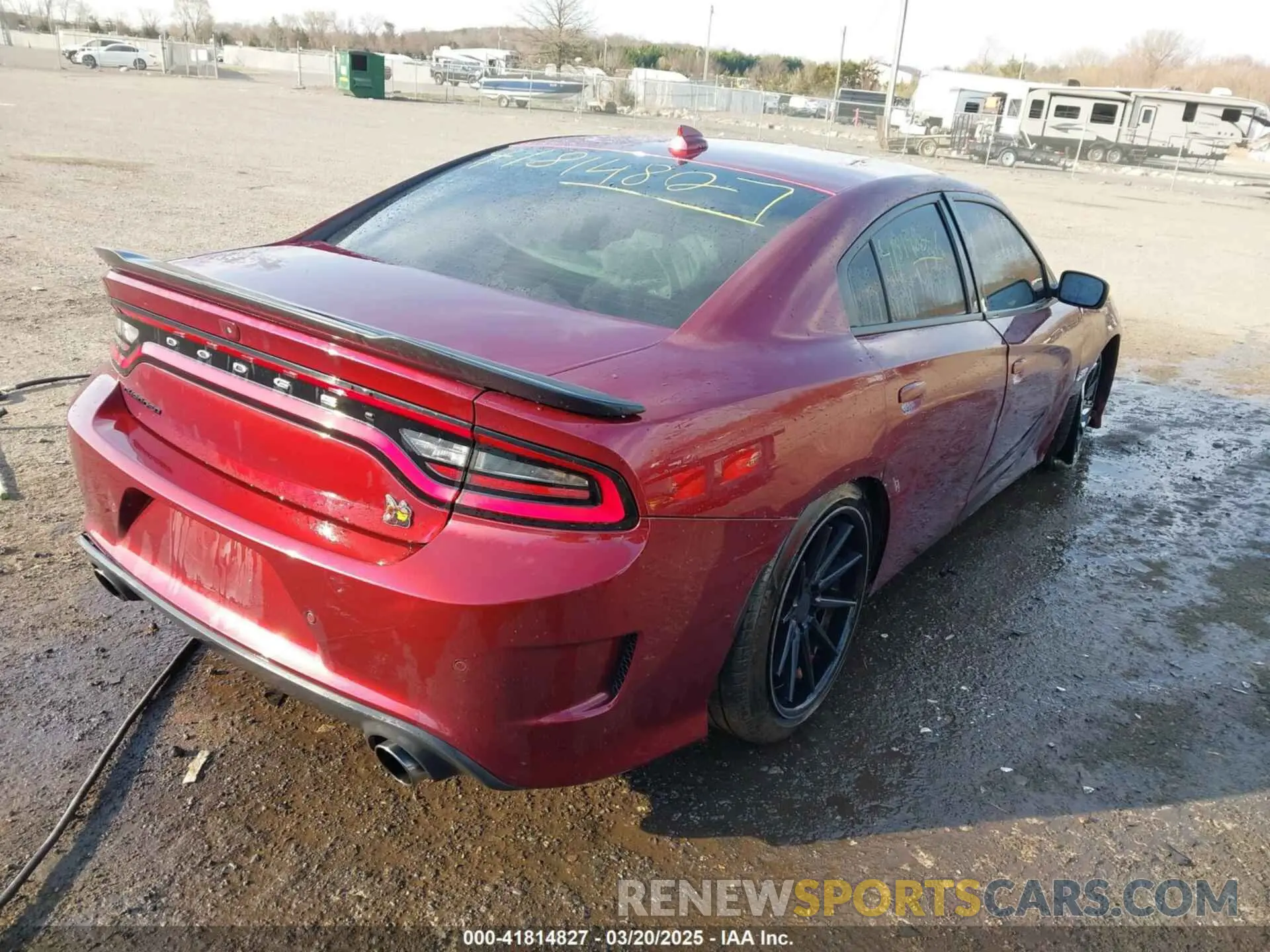4 Photograph of a damaged car 2C3CDXGJ7KH633834 DODGE CHARGER 2019