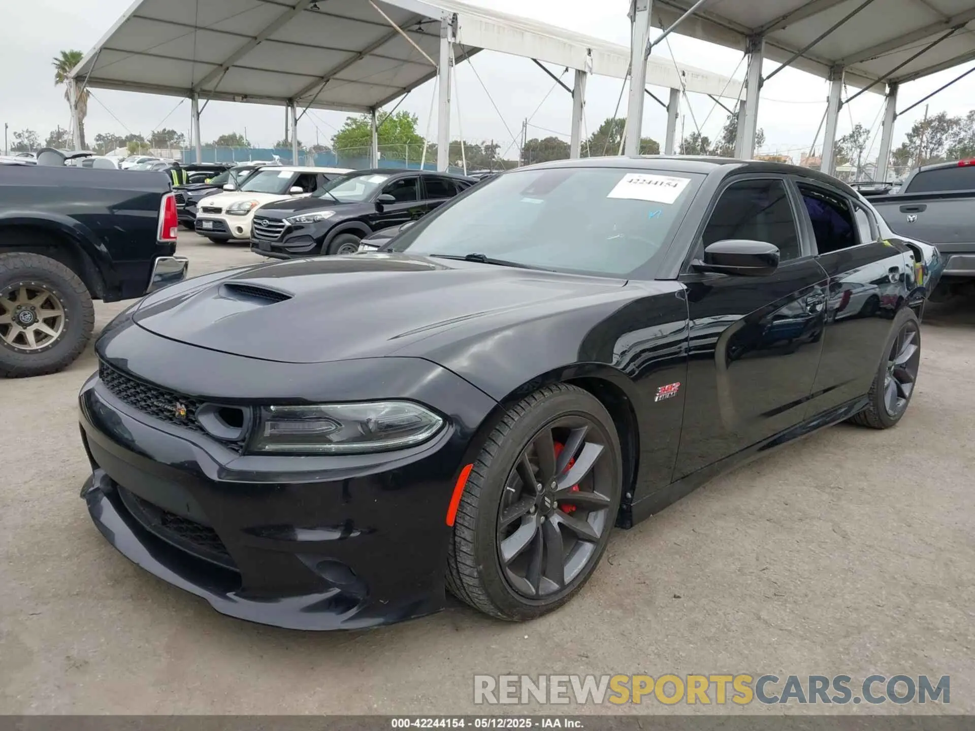 2 Photograph of a damaged car 2C3CDXGJ7KH717796 DODGE CHARGER 2019