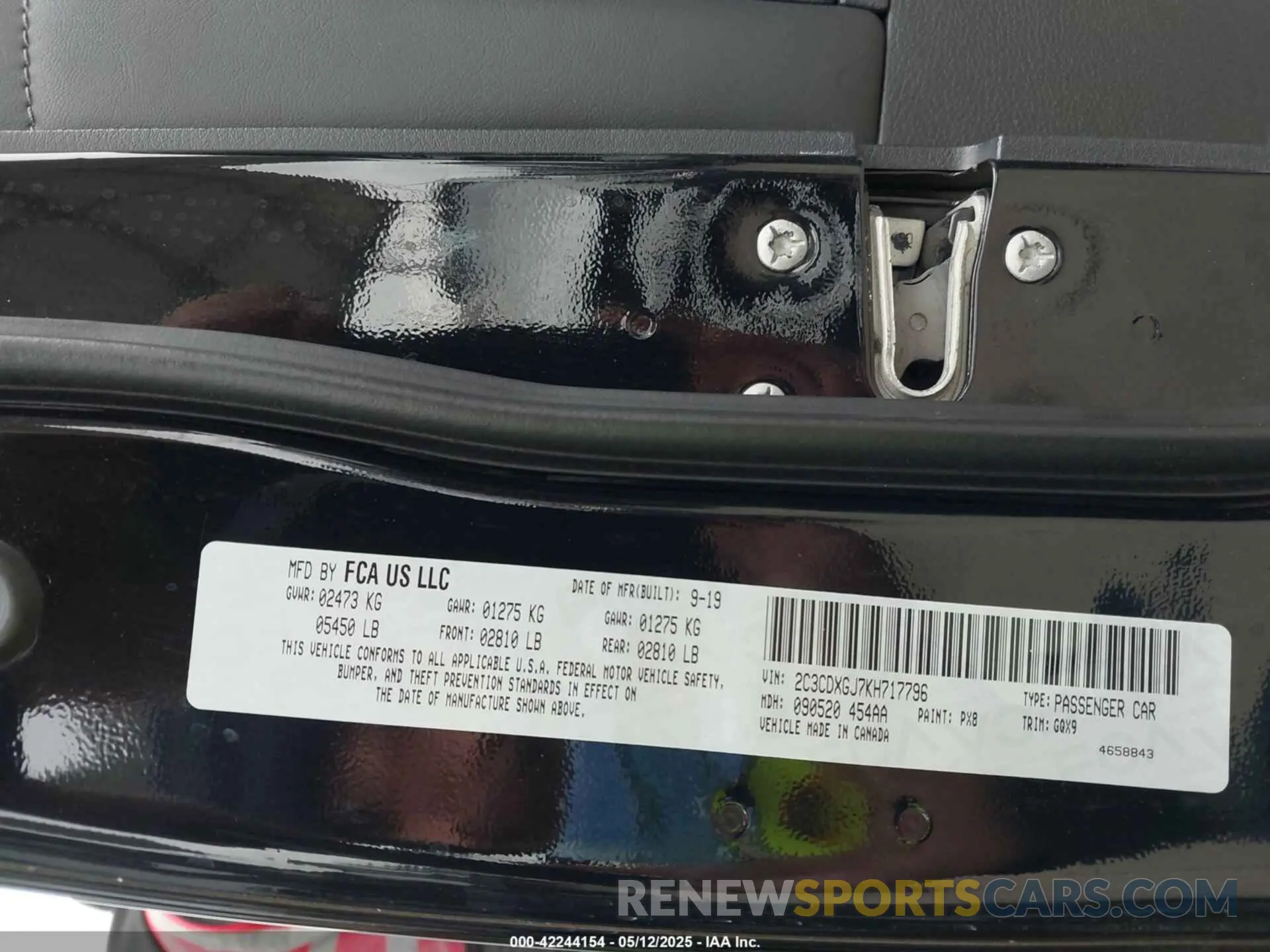 9 Photograph of a damaged car 2C3CDXGJ7KH717796 DODGE CHARGER 2019