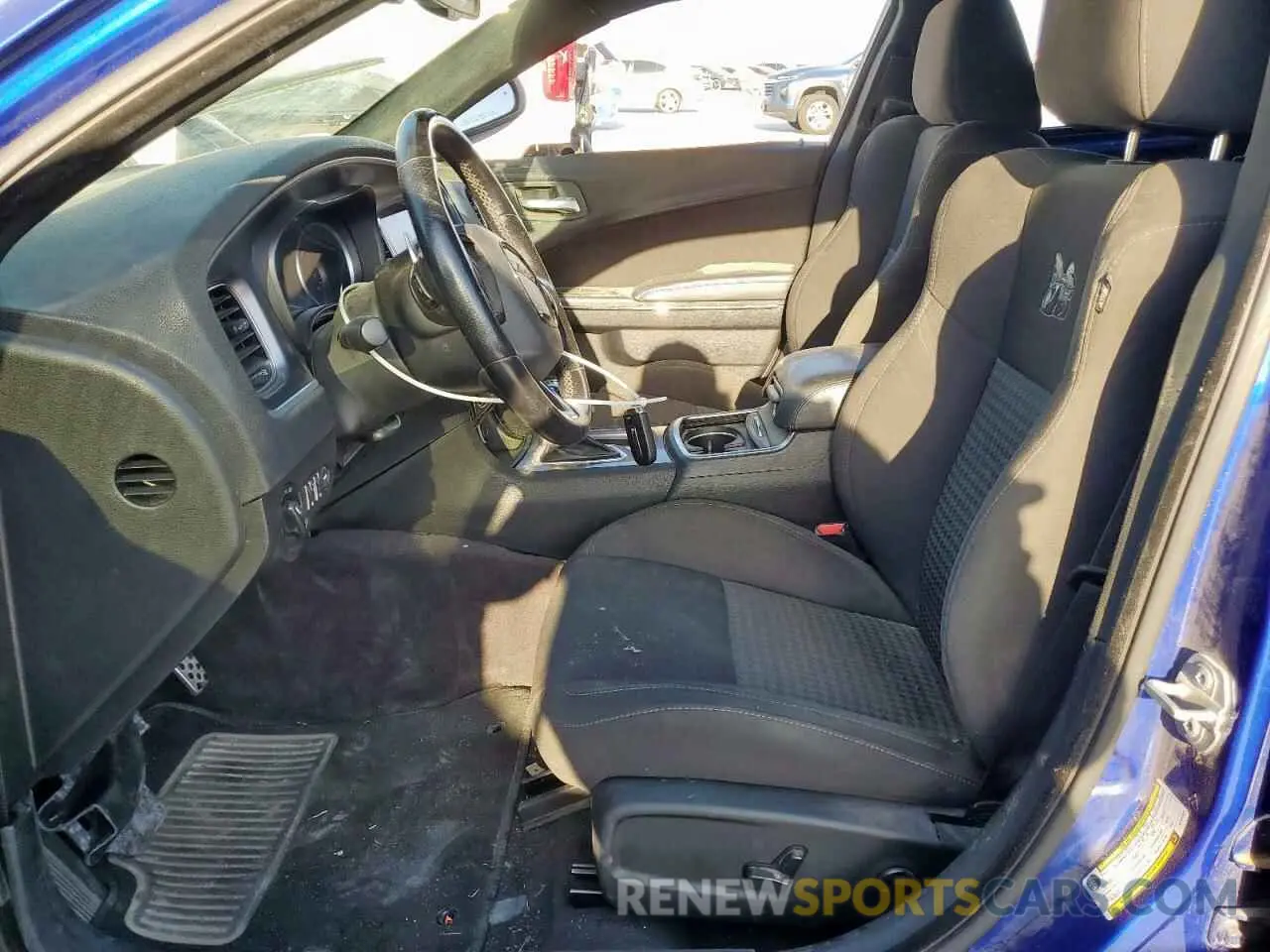 8 Photograph of a damaged car 2C3CDXGJ8KH588905 DODGE CHARGER 2019
