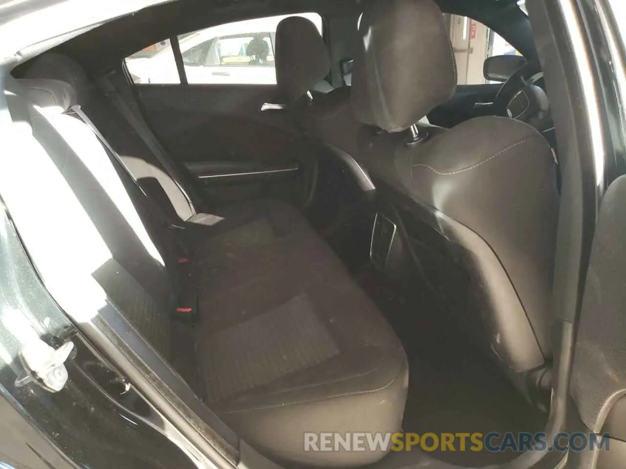 10 Photograph of a damaged car 2C3CDXGJ9KH611558 DODGE CHARGER 2019