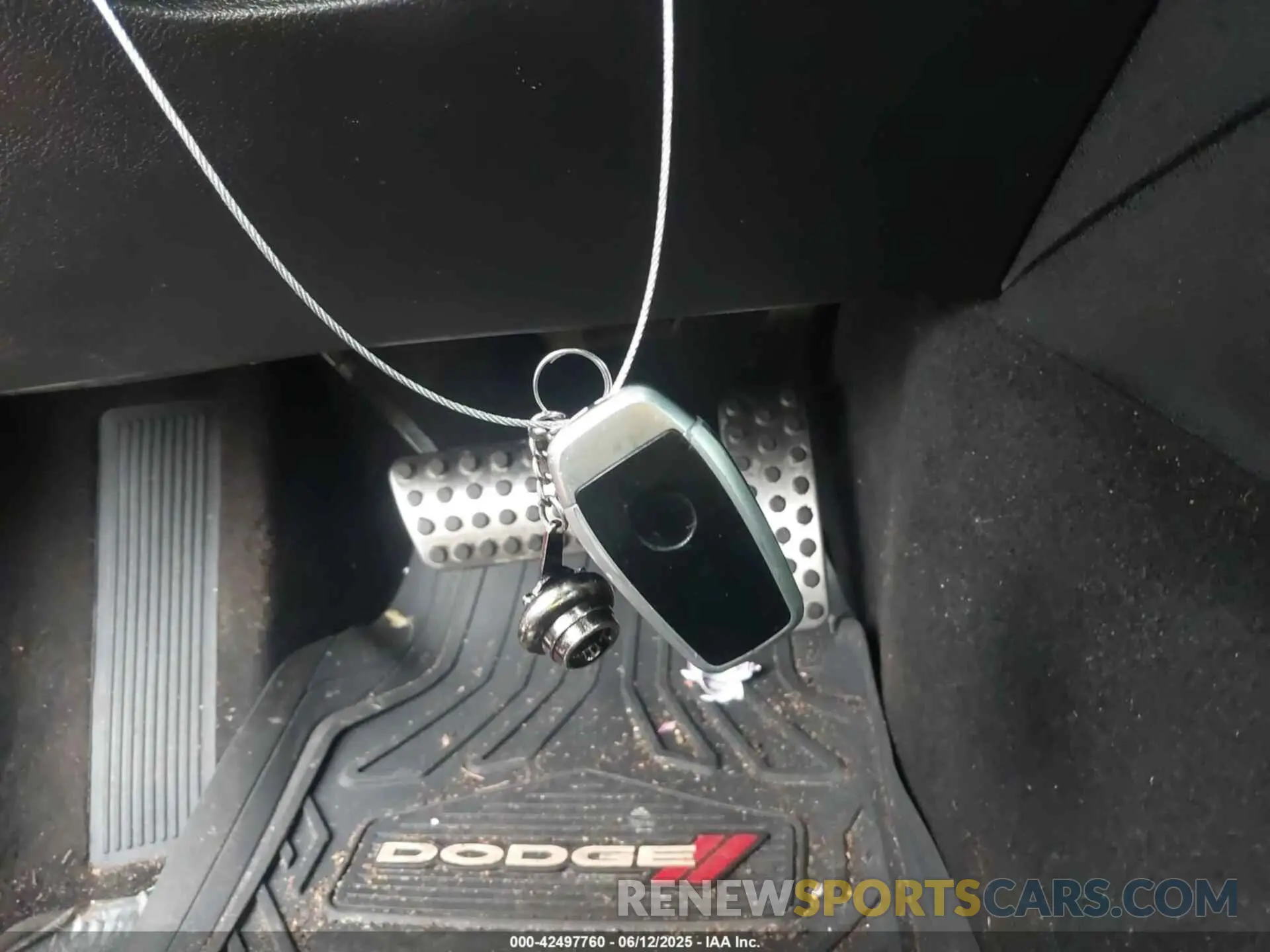 11 Photograph of a damaged car 2C3CDXGJ9KH644852 DODGE CHARGER 2019