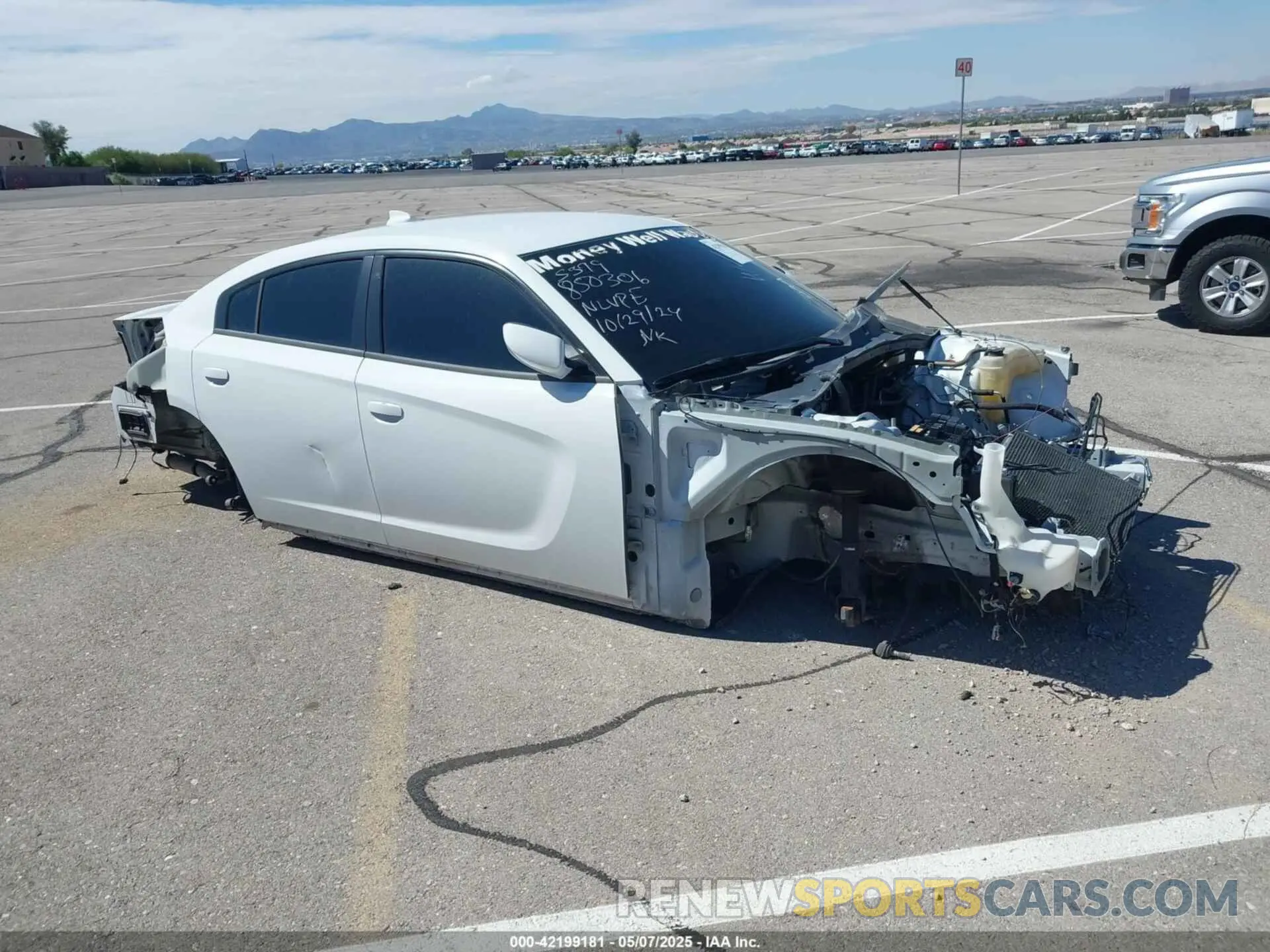 1 Photograph of a damaged car 2C3CDXGJ9KH742747 DODGE CHARGER 2019